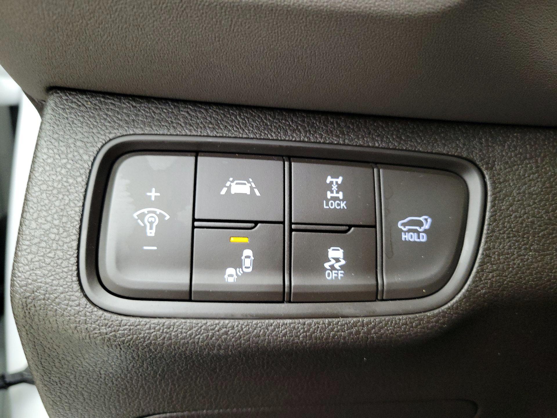 Thumbnail: 2019 Hyundai Santa Fe - 13