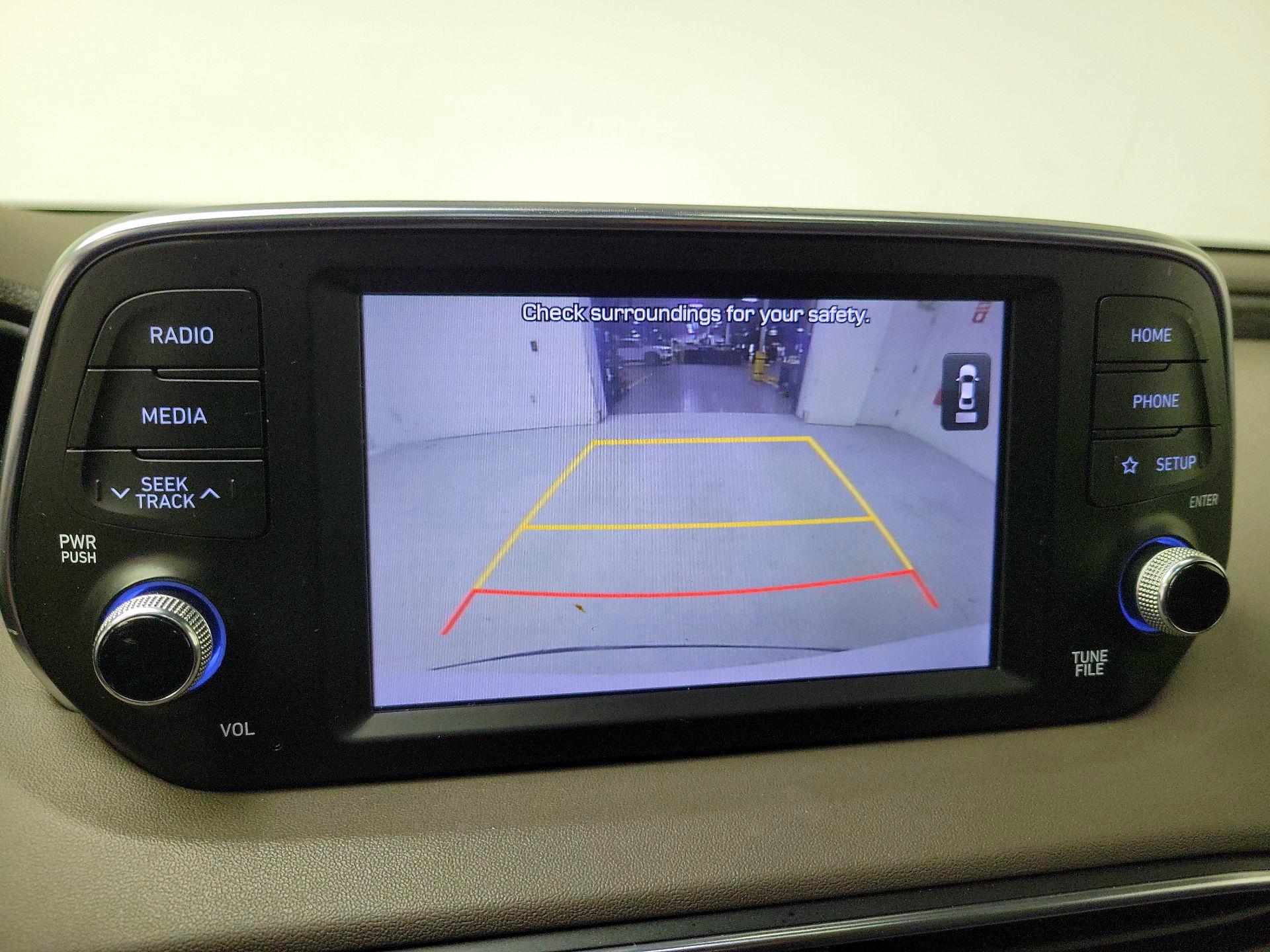 Thumbnail: 2019 Hyundai Santa Fe - 14