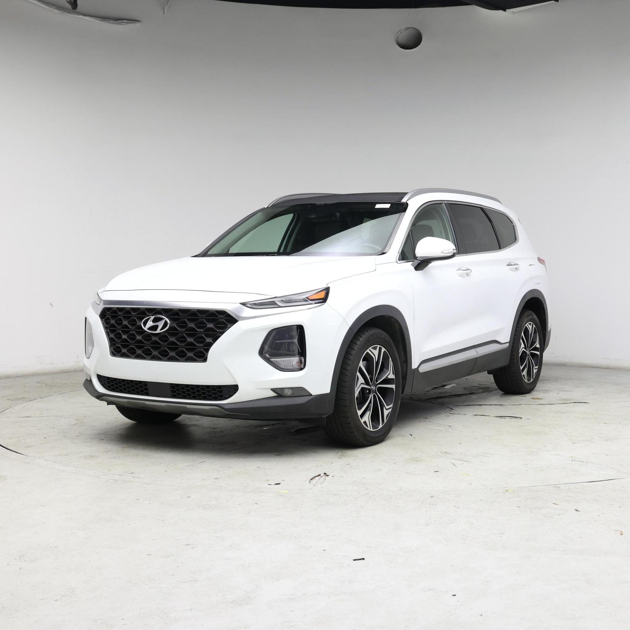 Thumbnail: 2019 Hyundai Santa Fe - 4