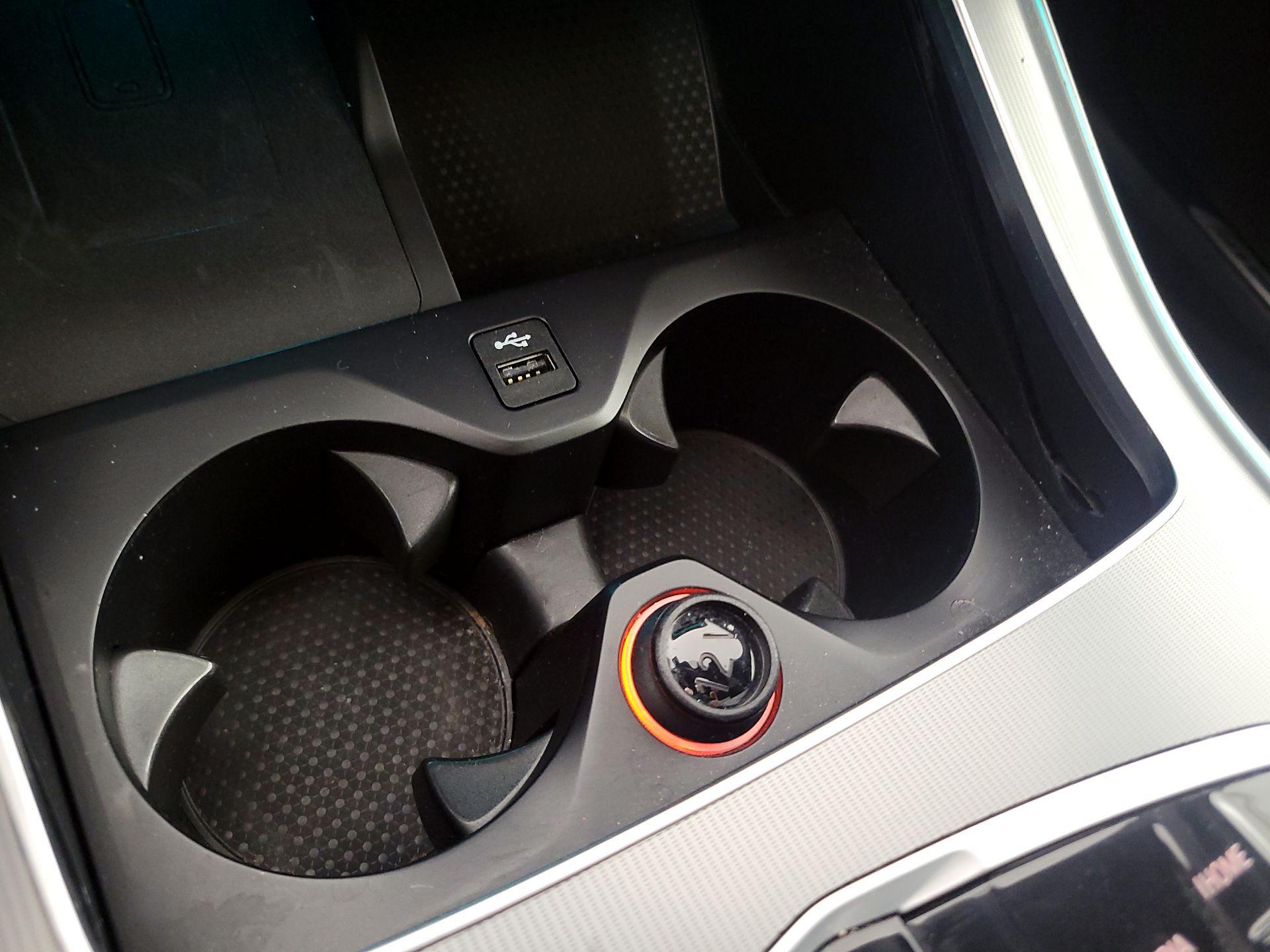 Thumbnail: 2022 BMW X5 - 19