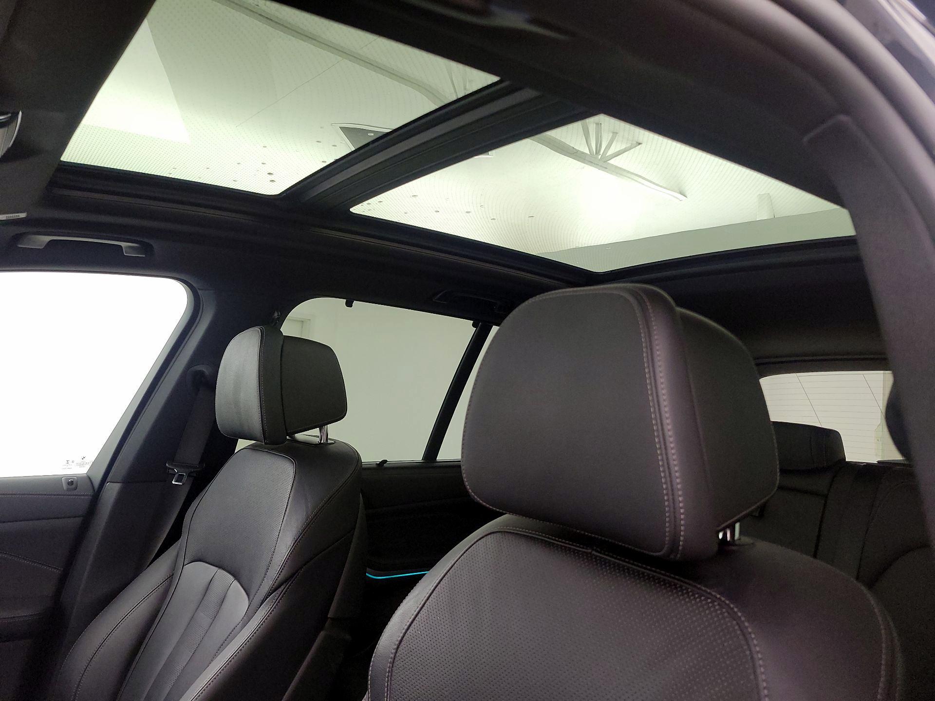 Thumbnail: 2022 BMW X5 - 20