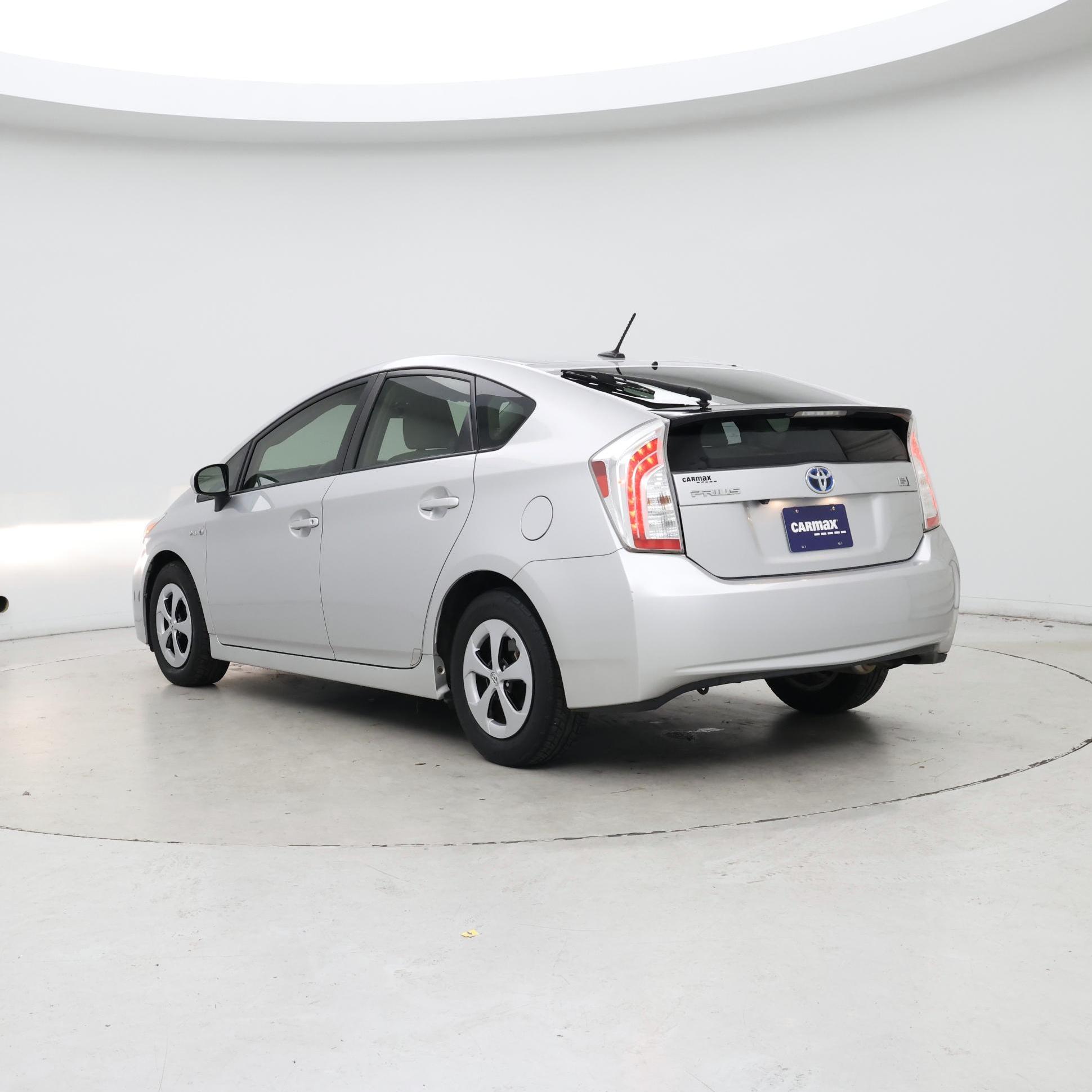 Thumbnail: 2014 Toyota Prius - 2