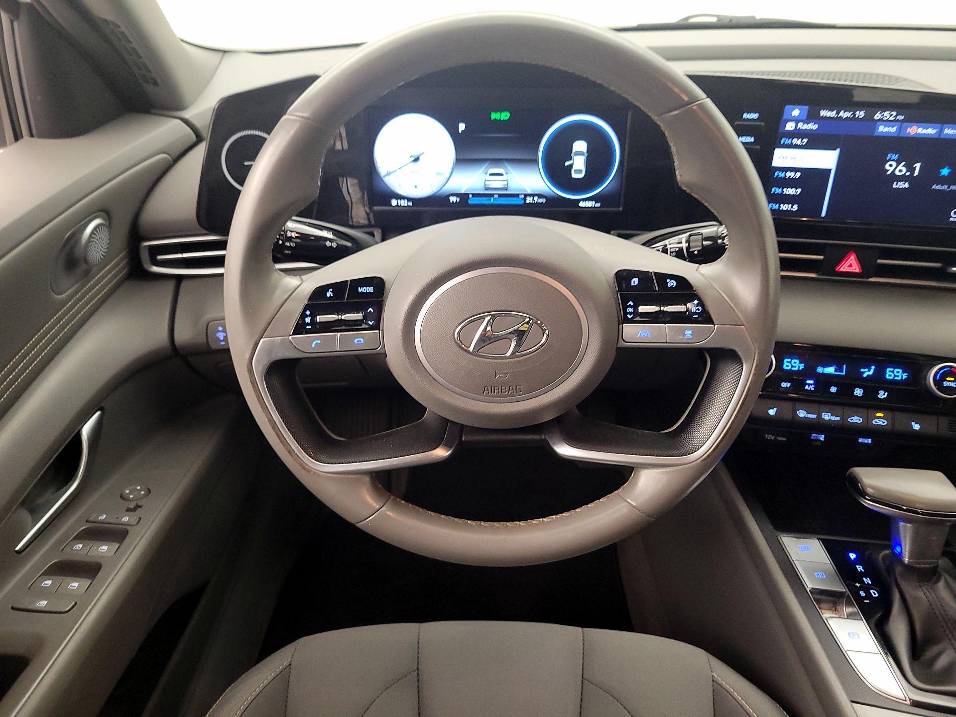 Thumbnail: 2021 Hyundai Elantra - 10