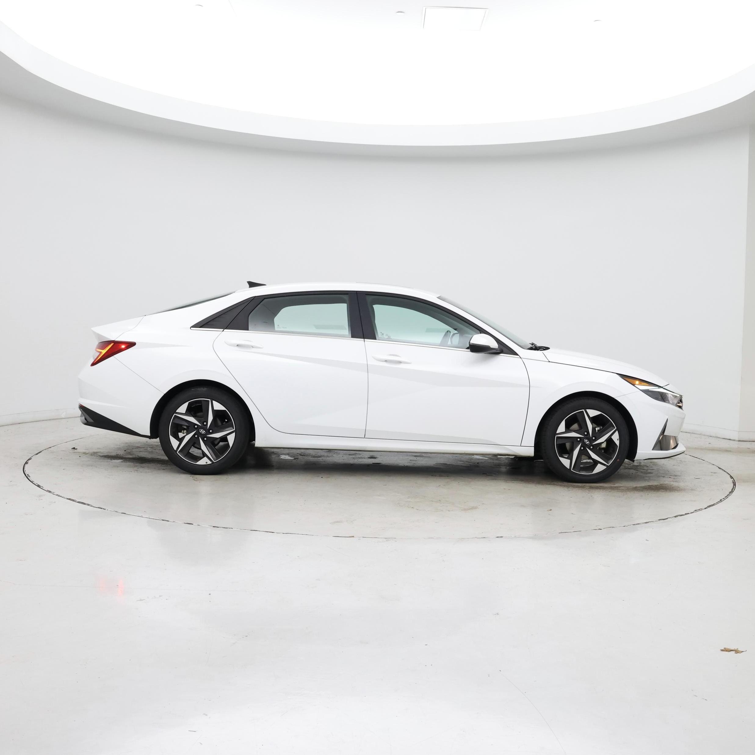 Thumbnail: 2021 Hyundai Elantra - 7