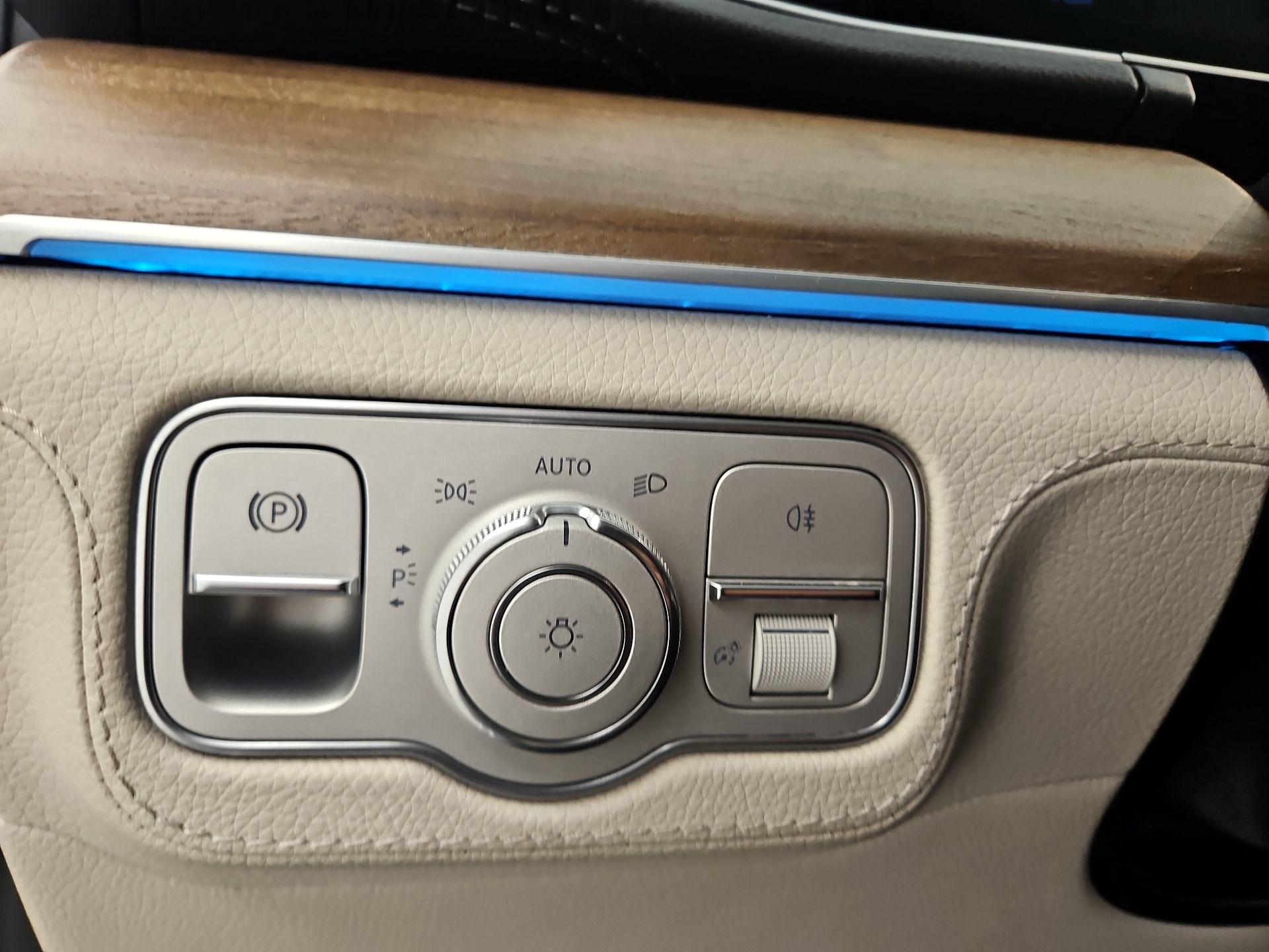 Thumbnail: 2022 Mercedes-Benz GLE - 13