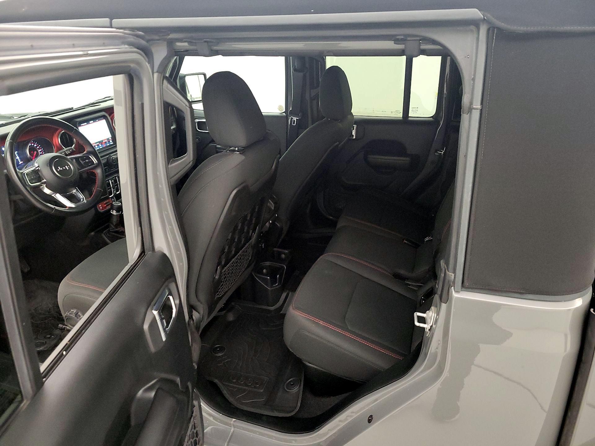 Thumbnail: 2021 Jeep Gladiator - 19