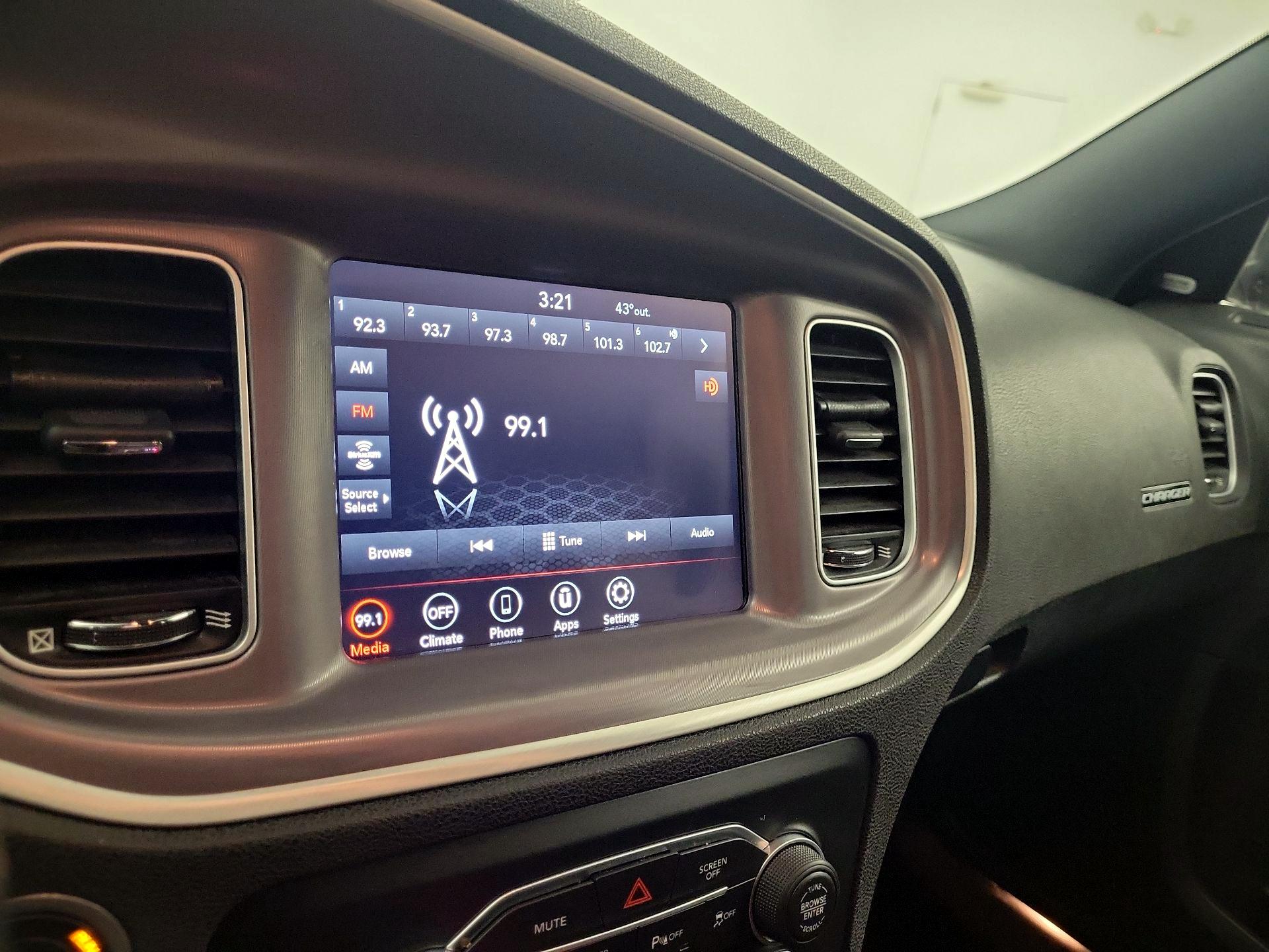 Thumbnail: 2022 Dodge Charger - 13