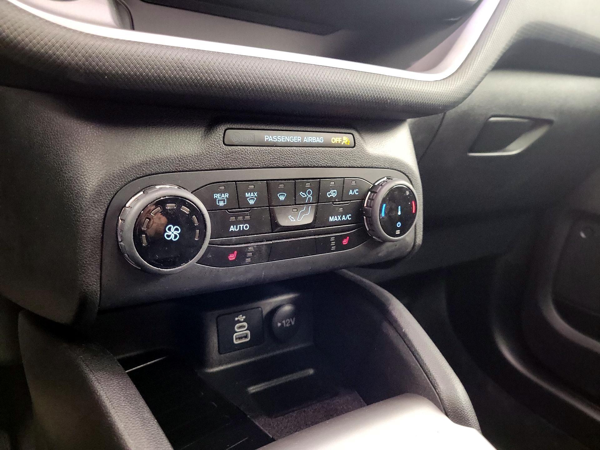 Thumbnail: 2024 Ford Bronco Sport - 15