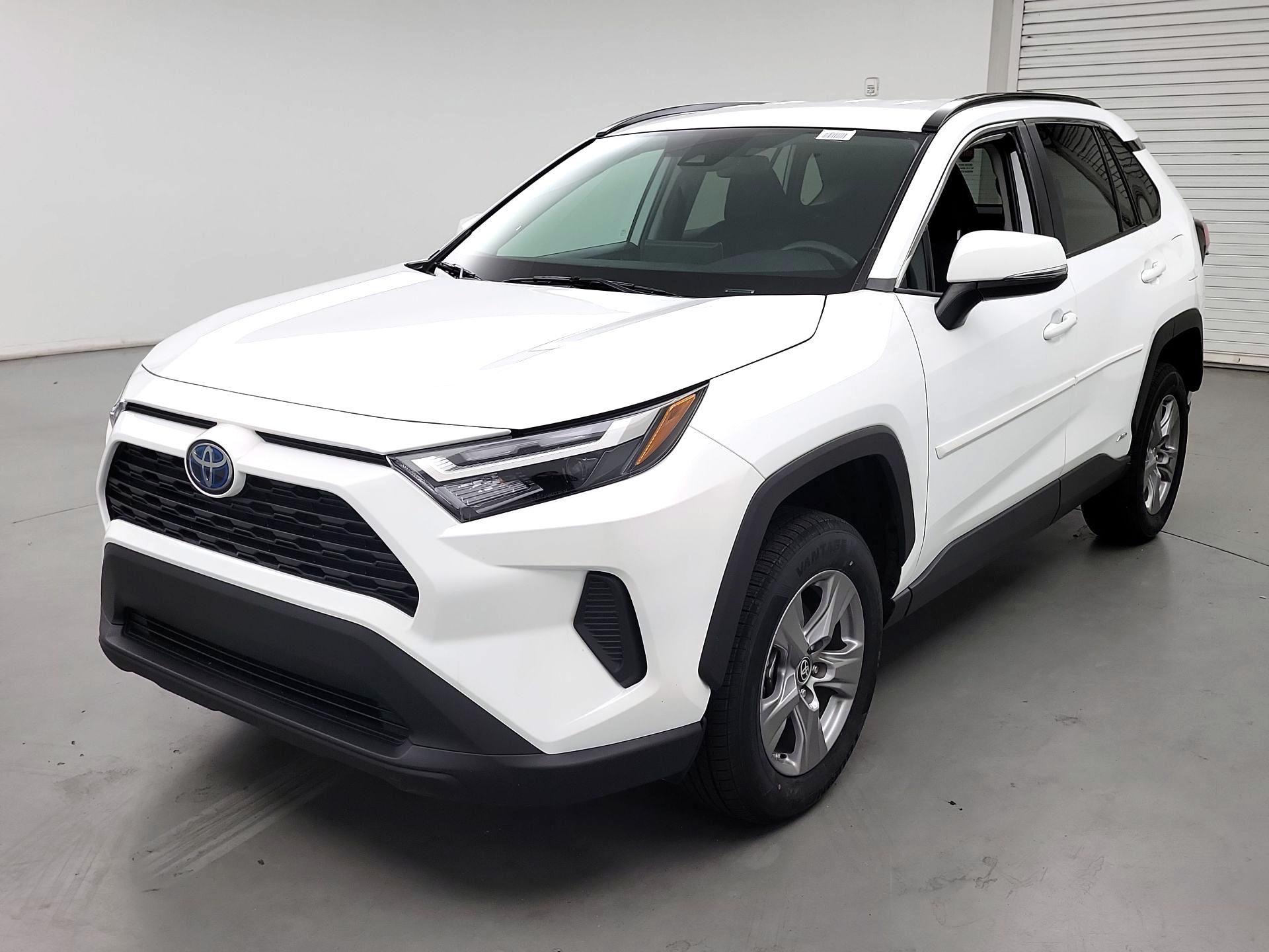 Thumbnail: 2024 Toyota RAV4 - 3
