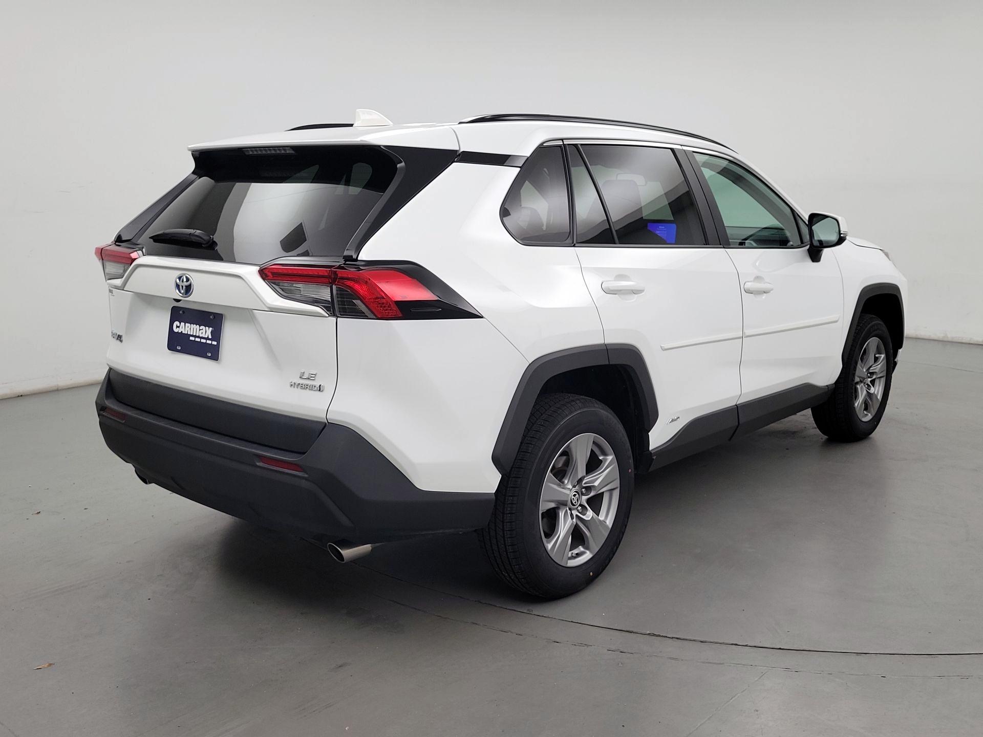 Thumbnail: 2024 Toyota RAV4 - 5