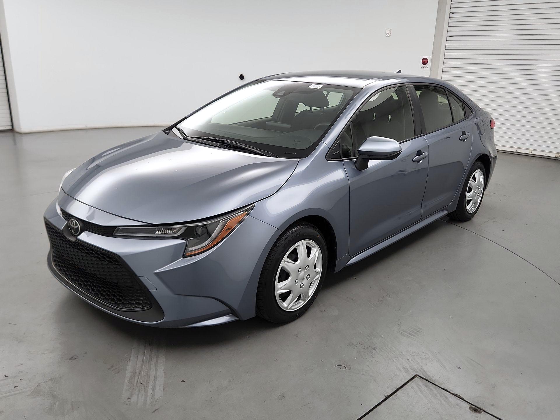 Thumbnail: 2022 Toyota Corolla - 3