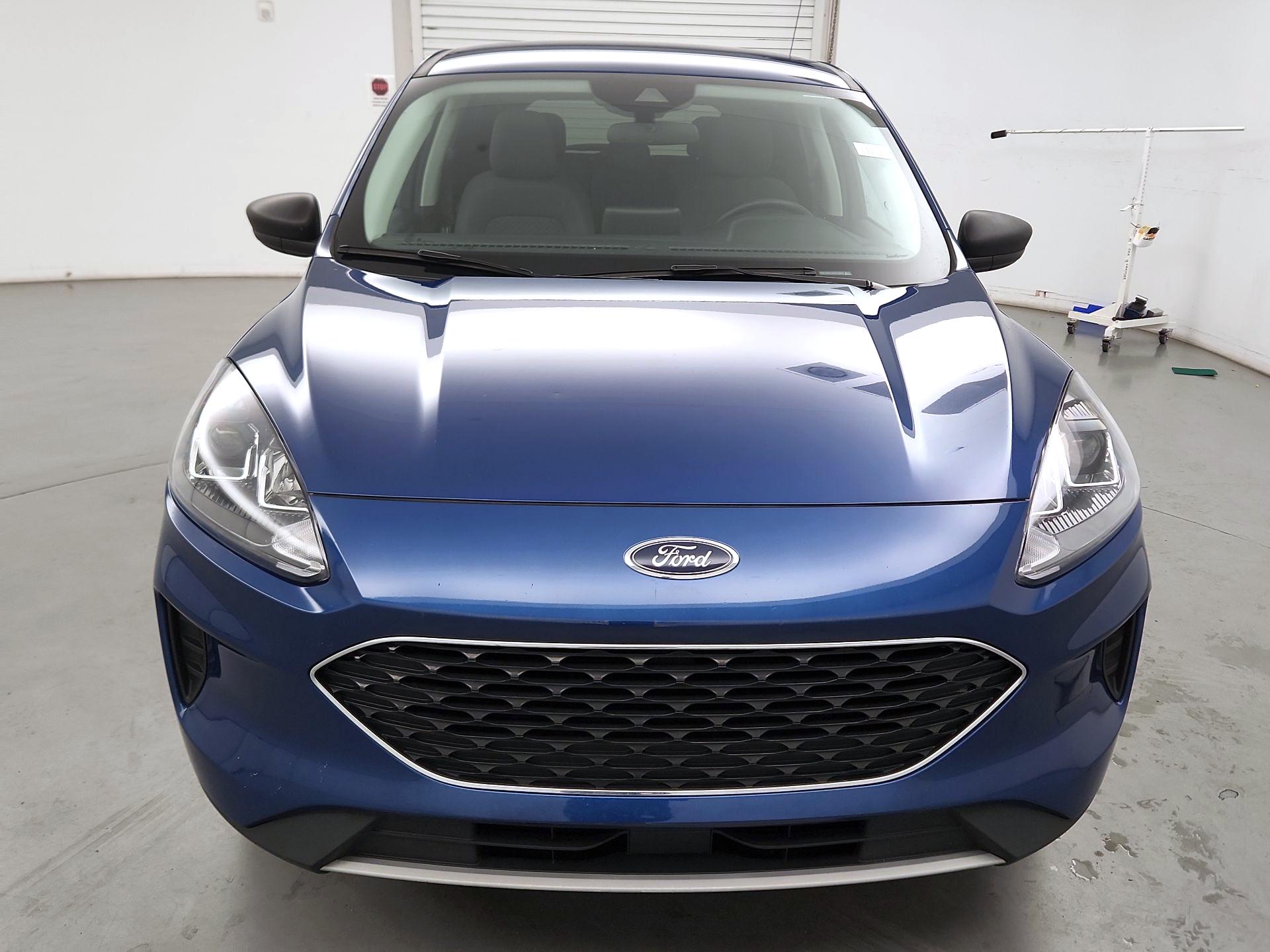 Thumbnail: 2022 Ford Escape - 2