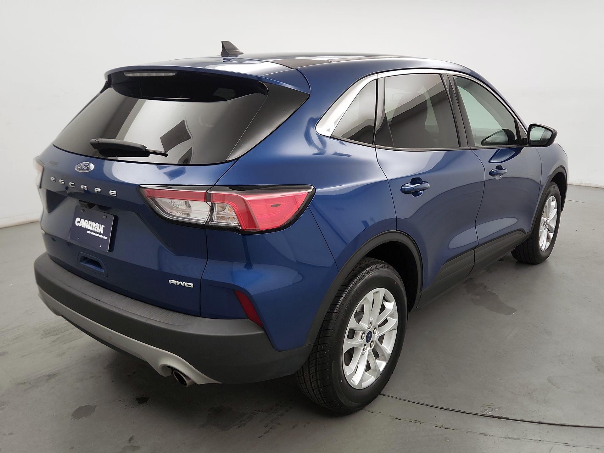 Thumbnail: 2022 Ford Escape - 5