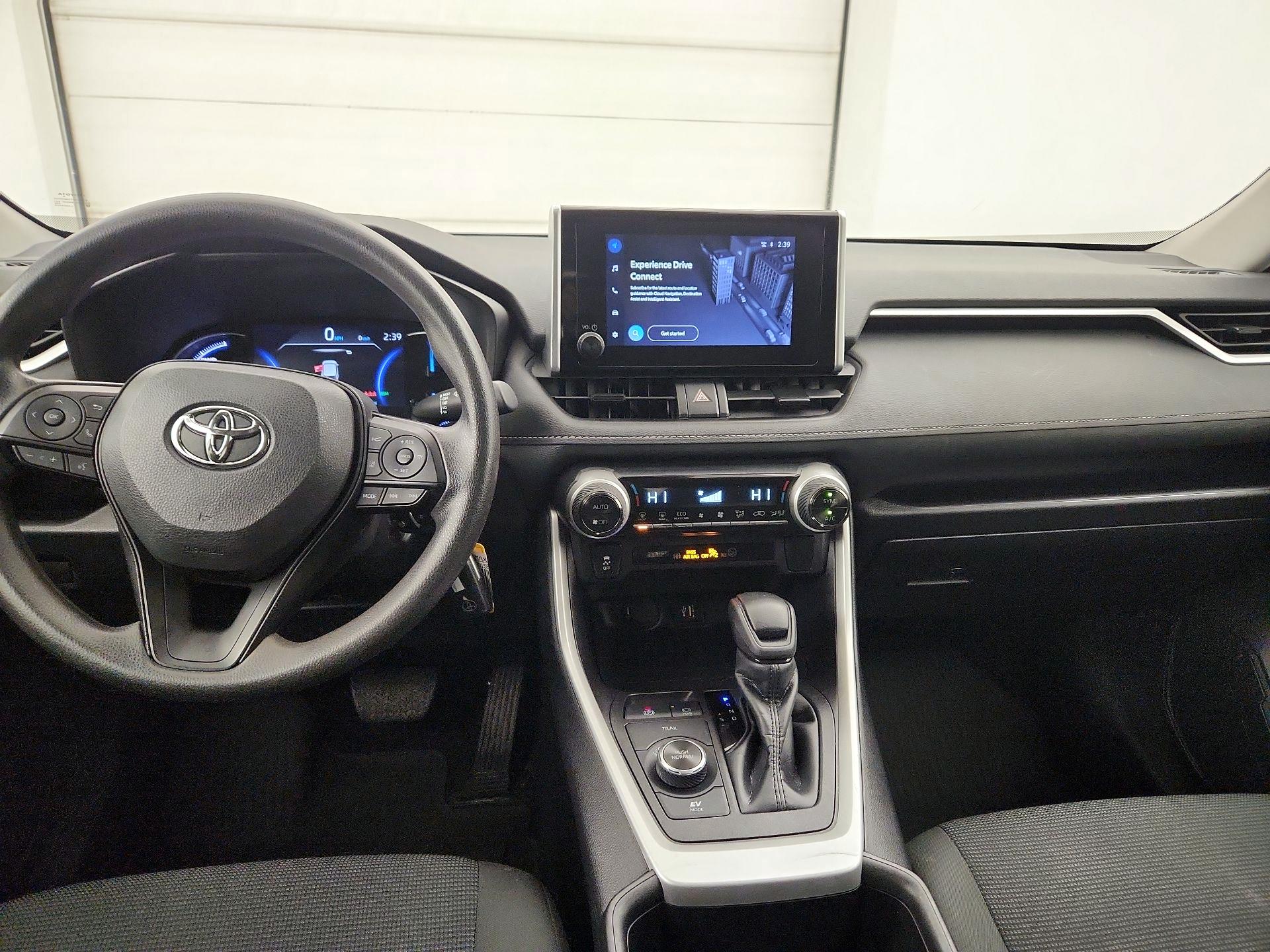 Thumbnail: 2024 Toyota RAV4 - 9