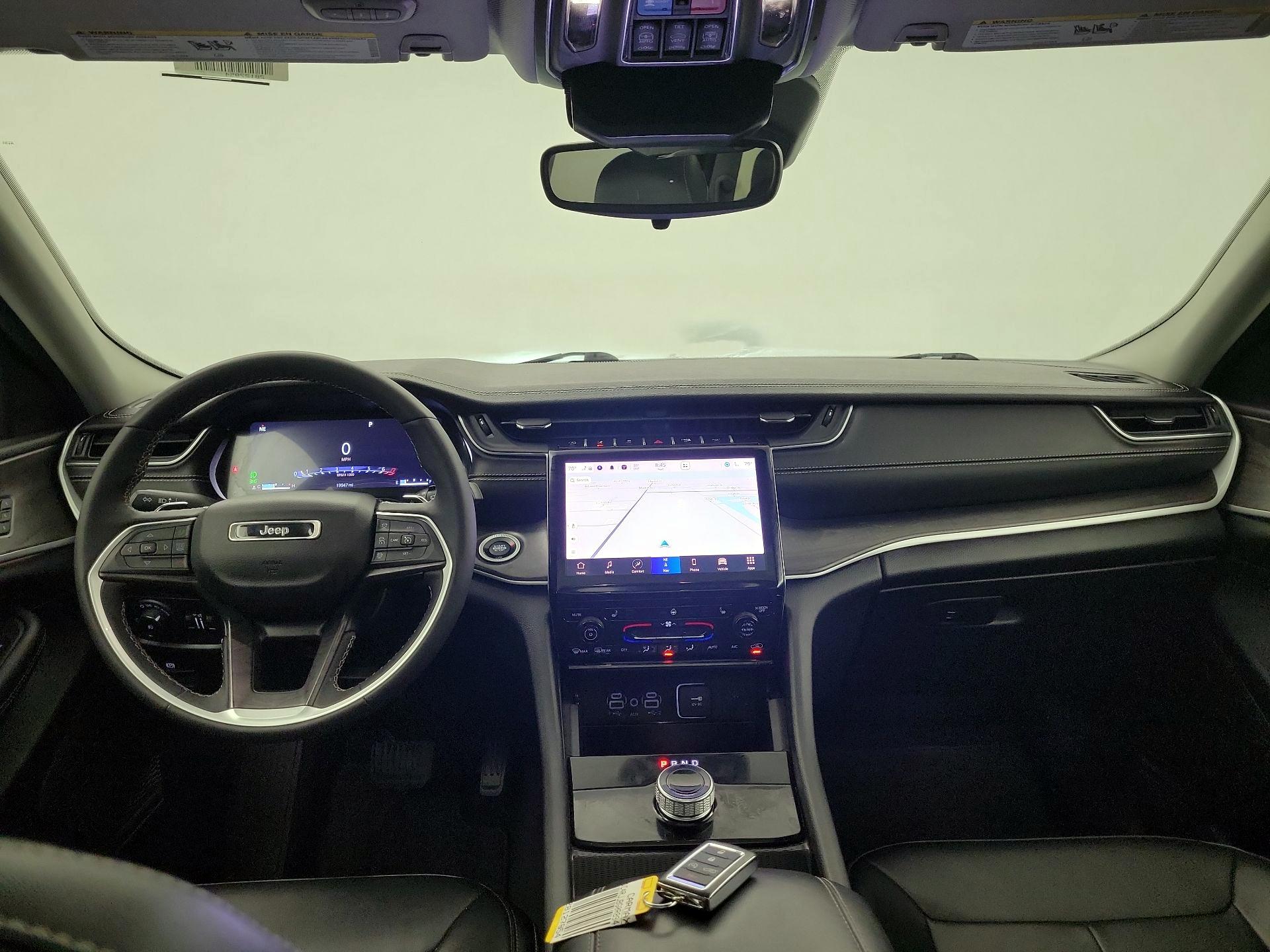 Thumbnail: 2024 Jeep Grand Cherokee L - 8