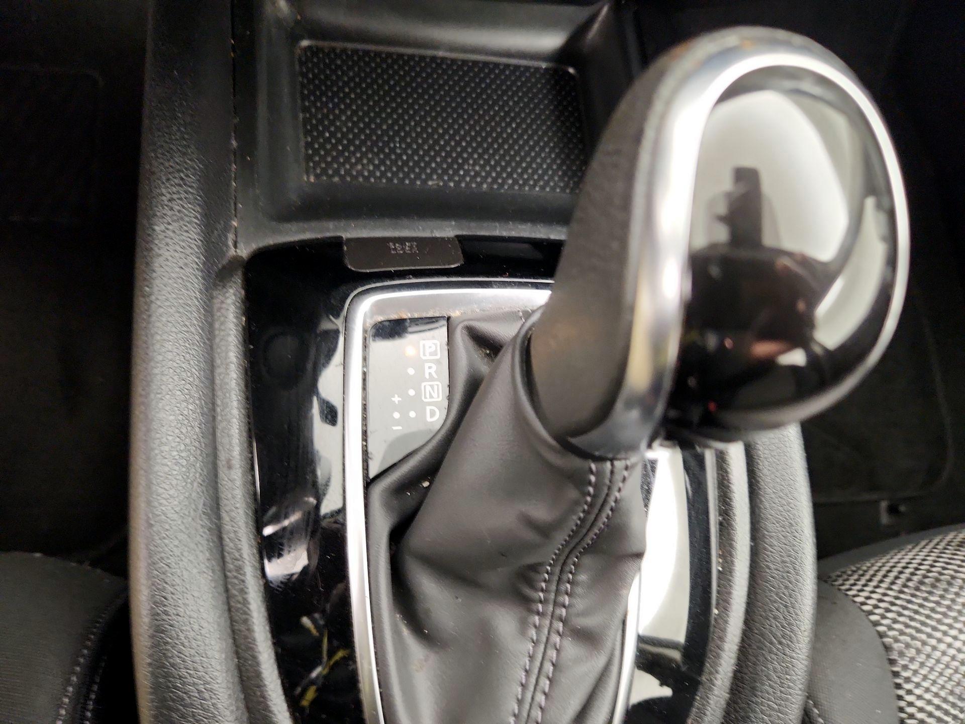 Thumbnail: 2021 Nissan Rogue Sport - 17