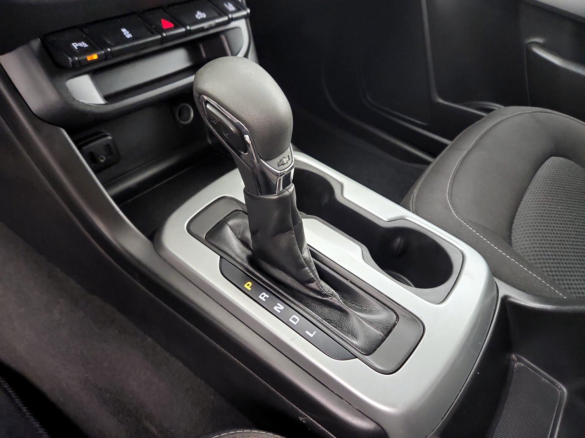 Thumbnail: 2022 Chevrolet Colorado - 15