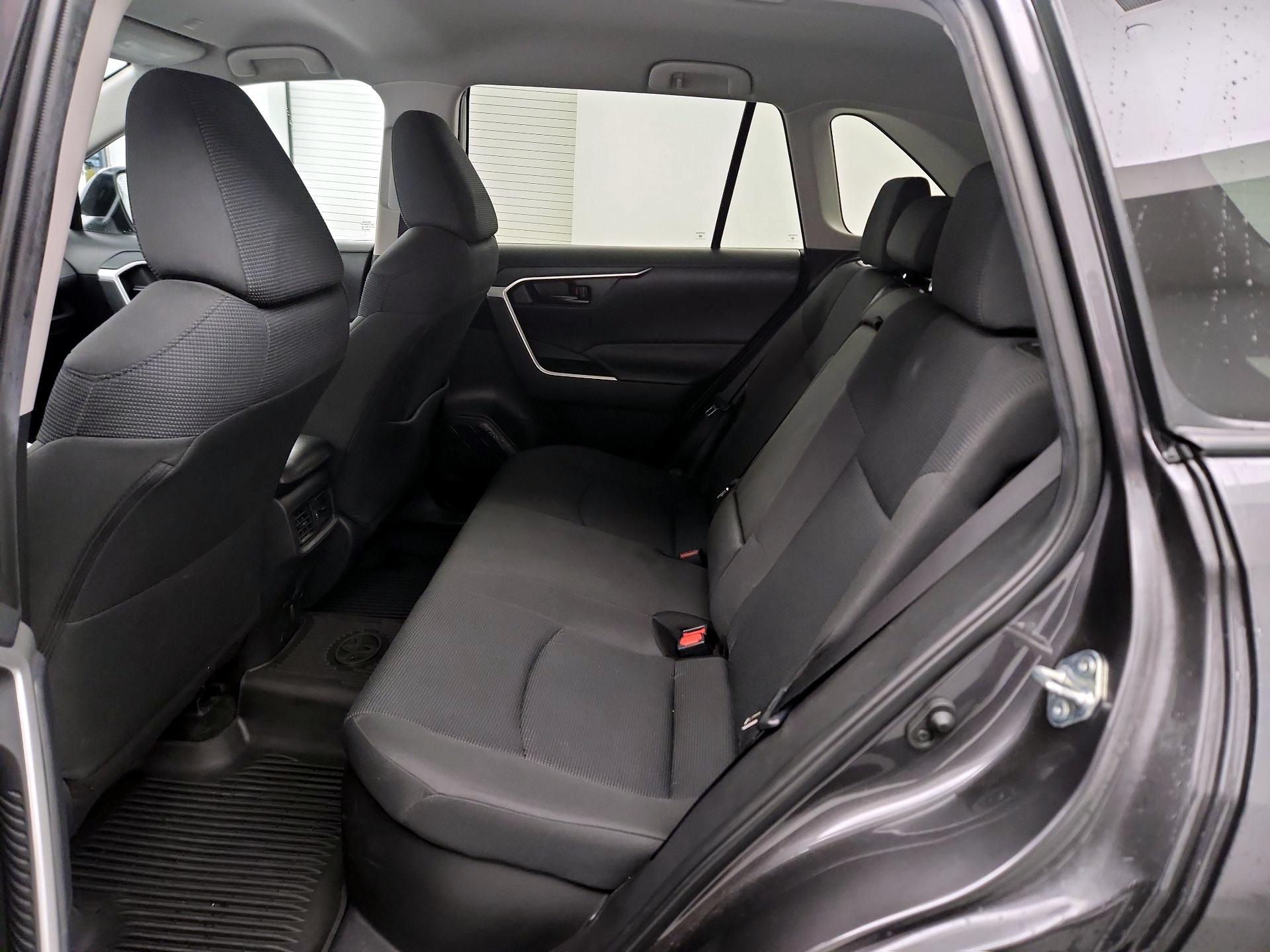 Thumbnail: 2024 Toyota RAV4 - 17