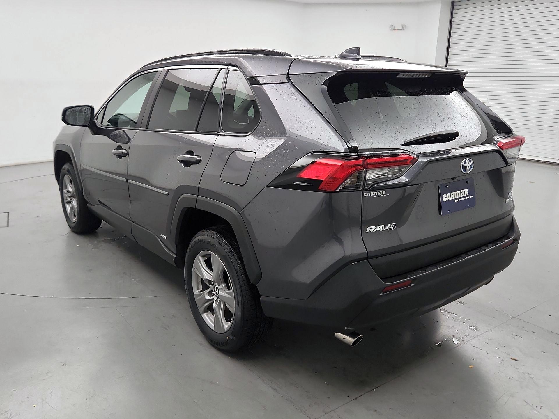 Thumbnail: 2024 Toyota RAV4 - 7