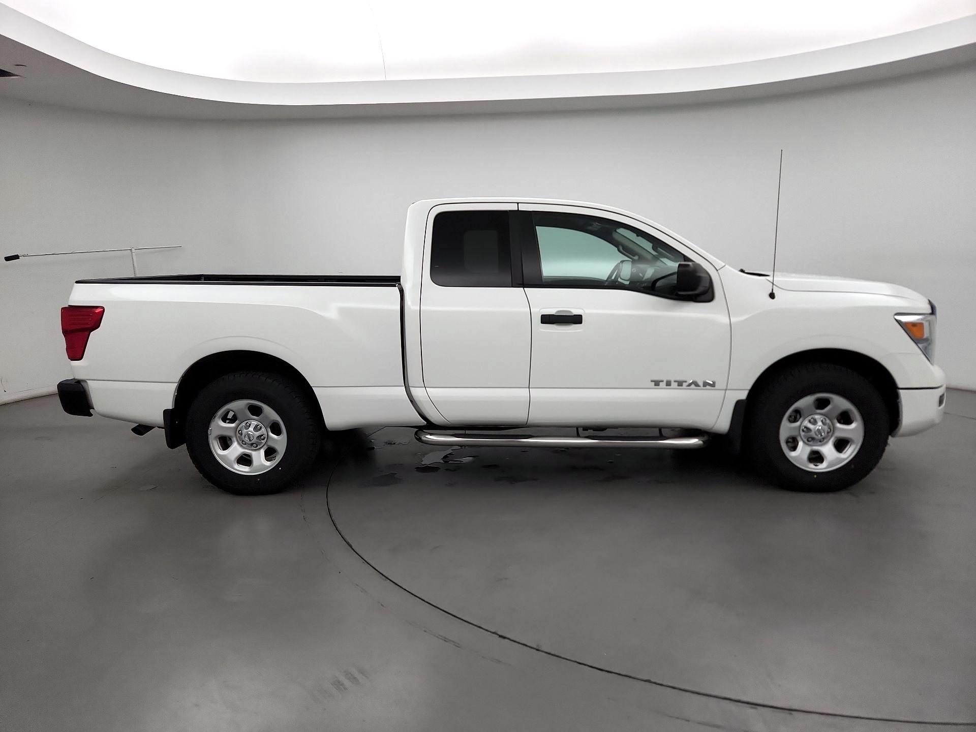 Thumbnail: 2021 Nissan Titan - 4