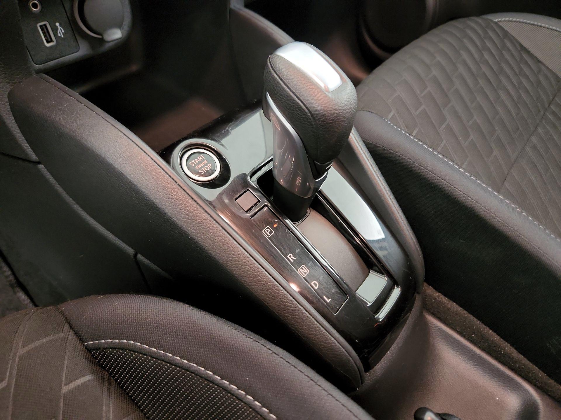 Thumbnail: 2022 Nissan Kicks - 15