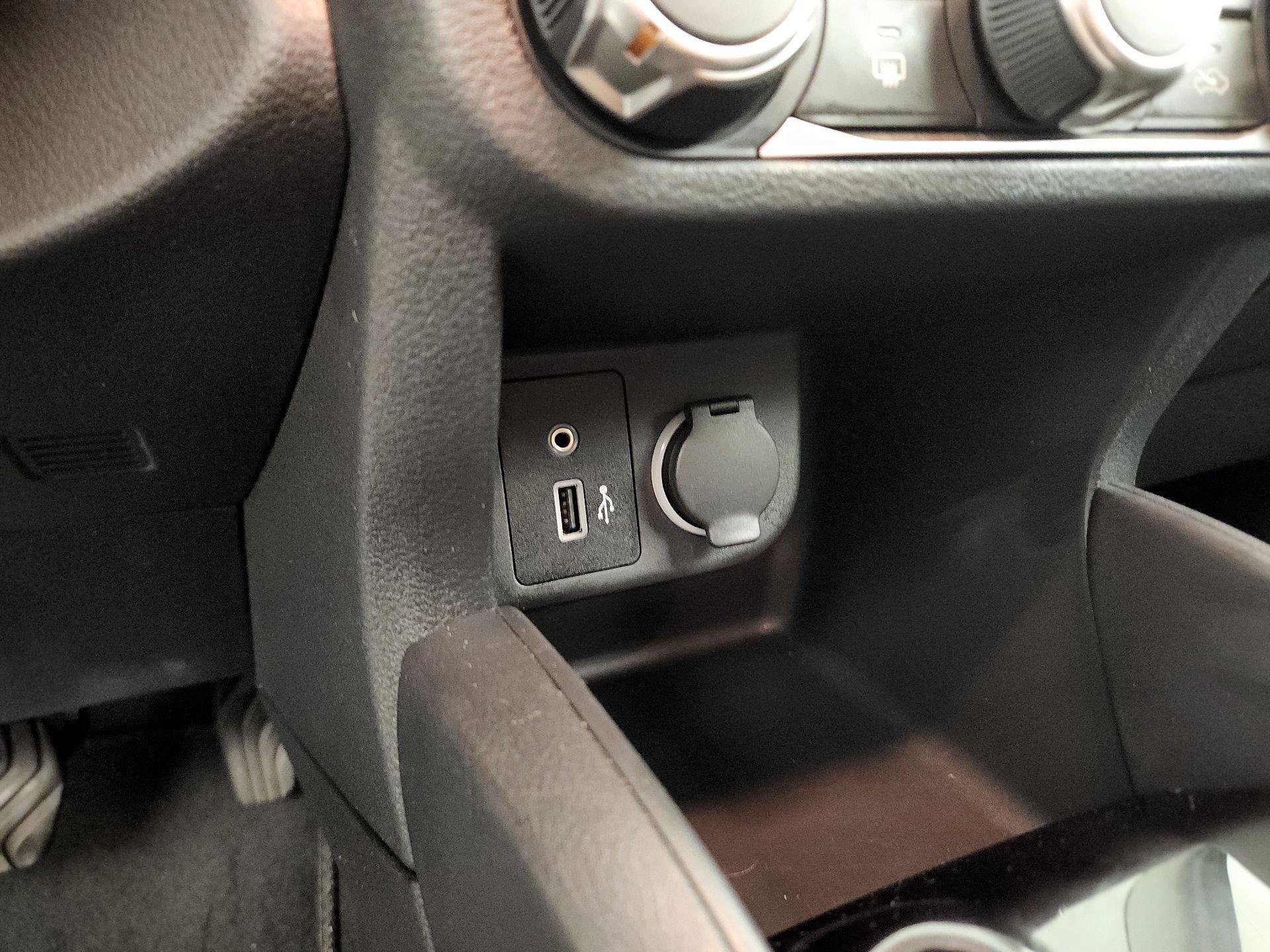 Thumbnail: 2022 Nissan Kicks - 16