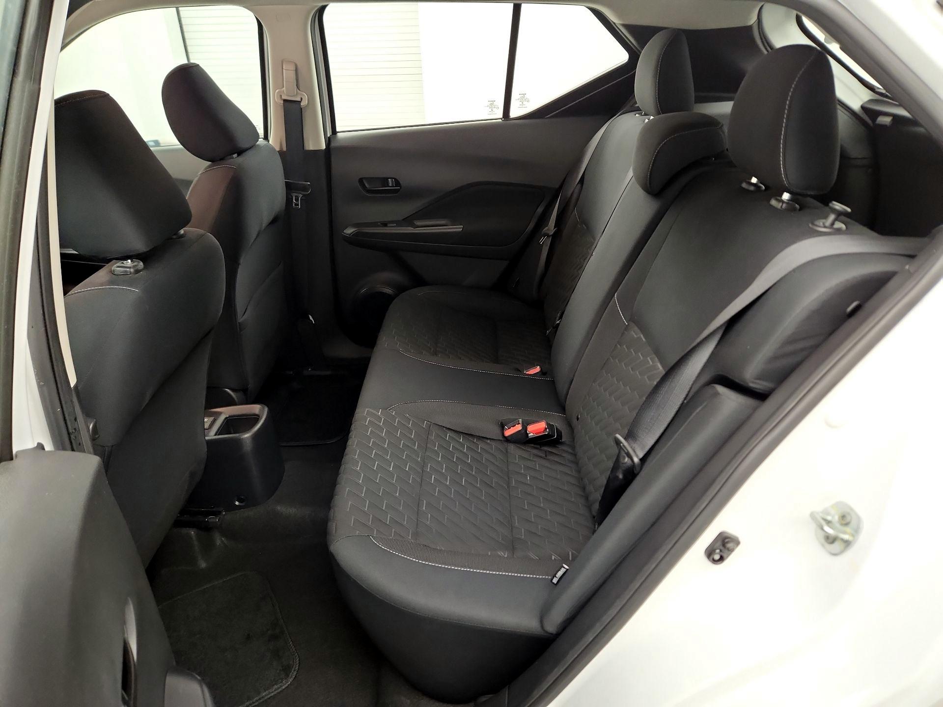 Thumbnail: 2022 Nissan Kicks - 17