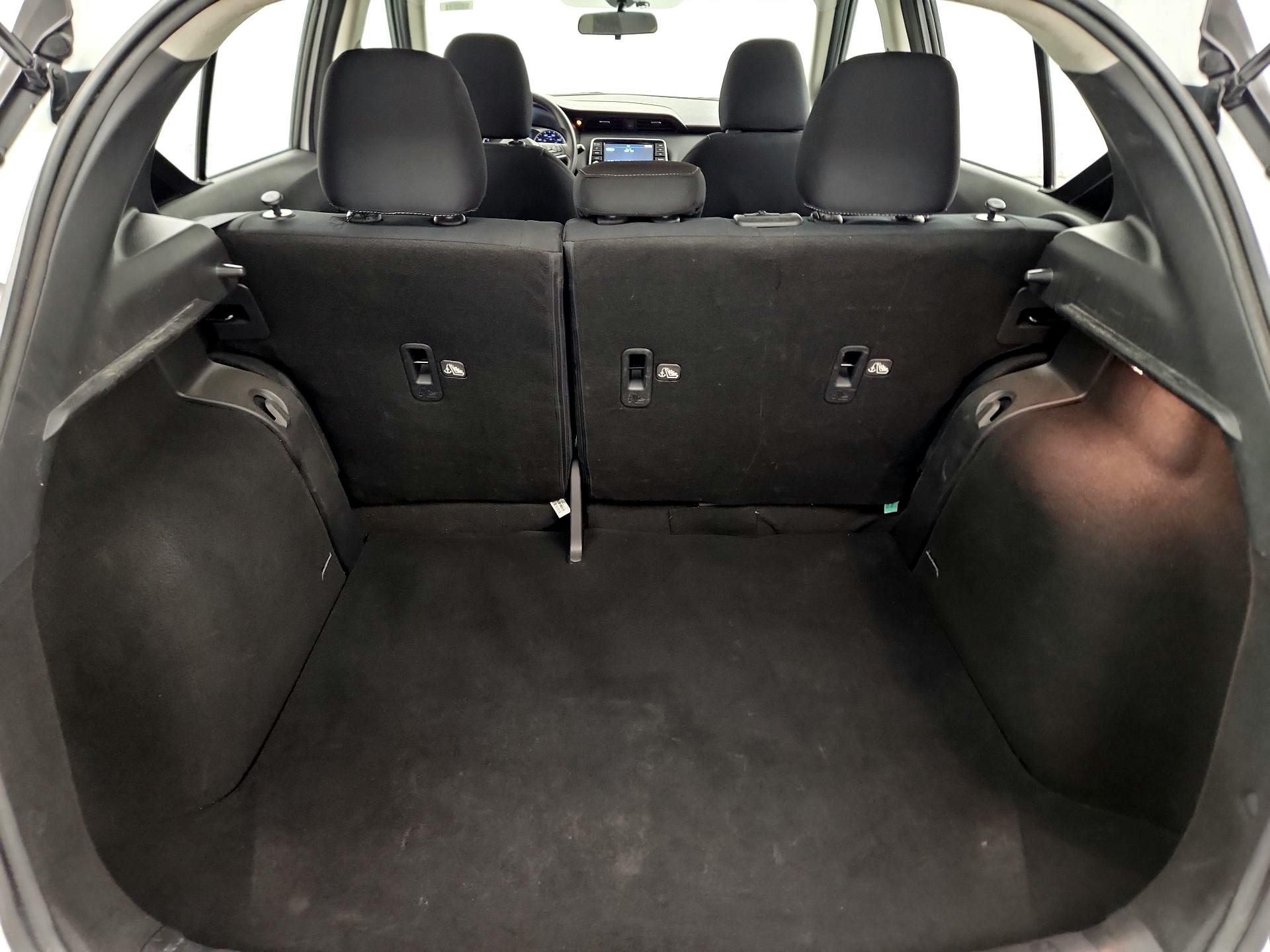 Thumbnail: 2022 Nissan Kicks - 18