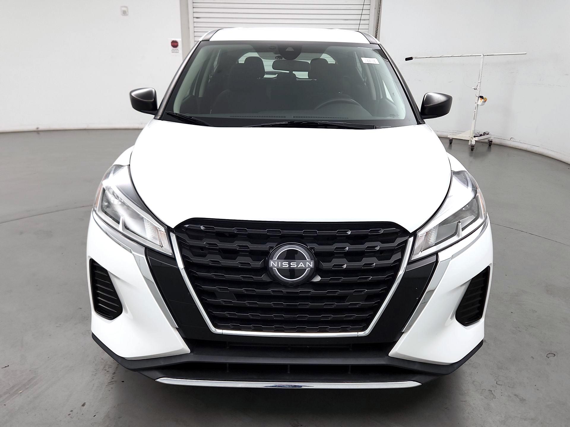 Thumbnail: 2022 Nissan Kicks - 2