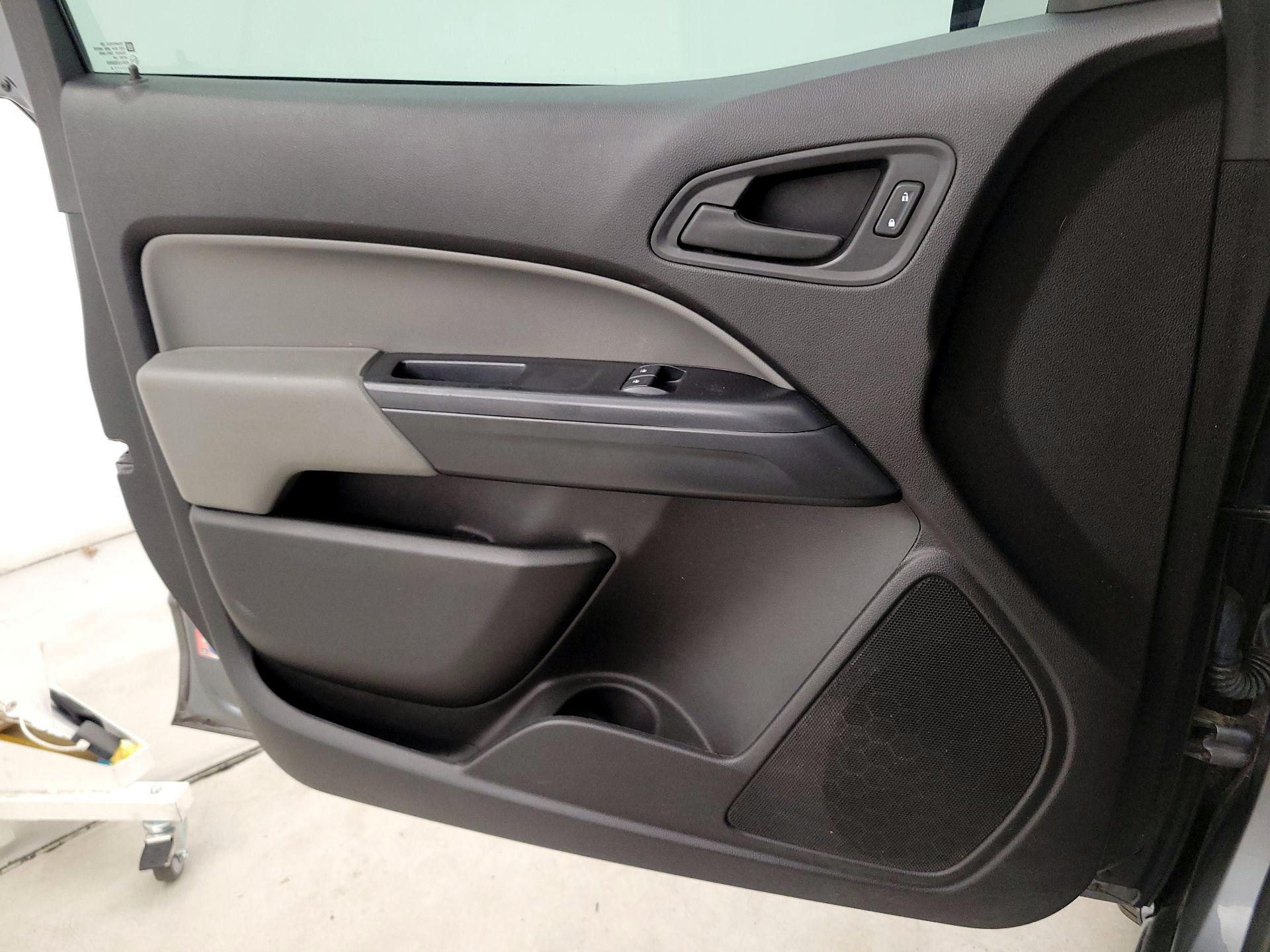 Thumbnail: 2019 Chevrolet Colorado - 12