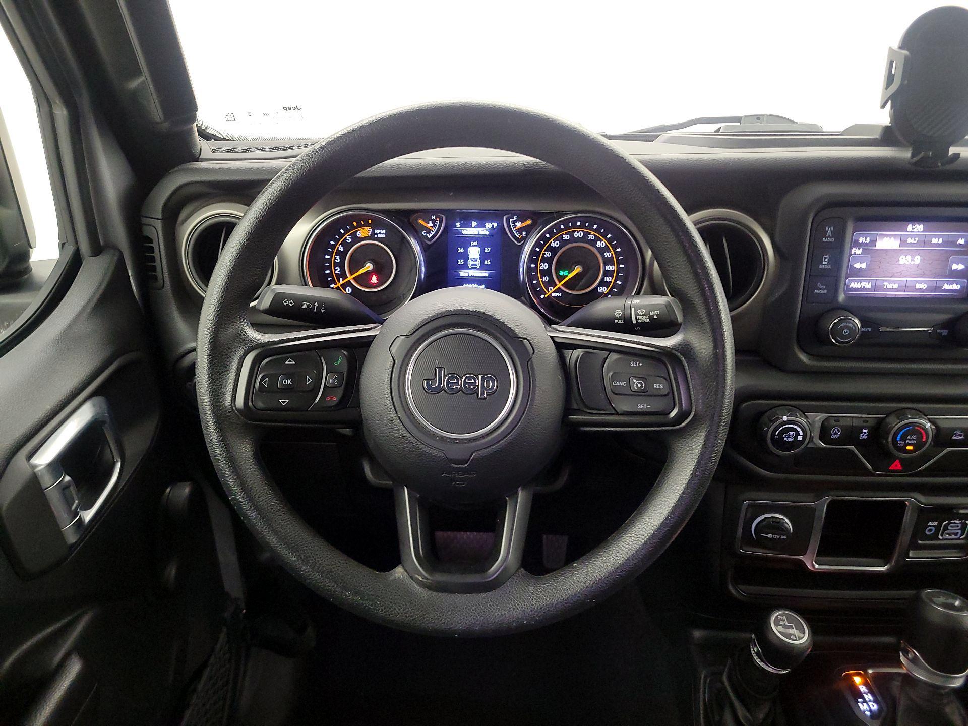 Thumbnail: 2021 Jeep Wrangler - 10