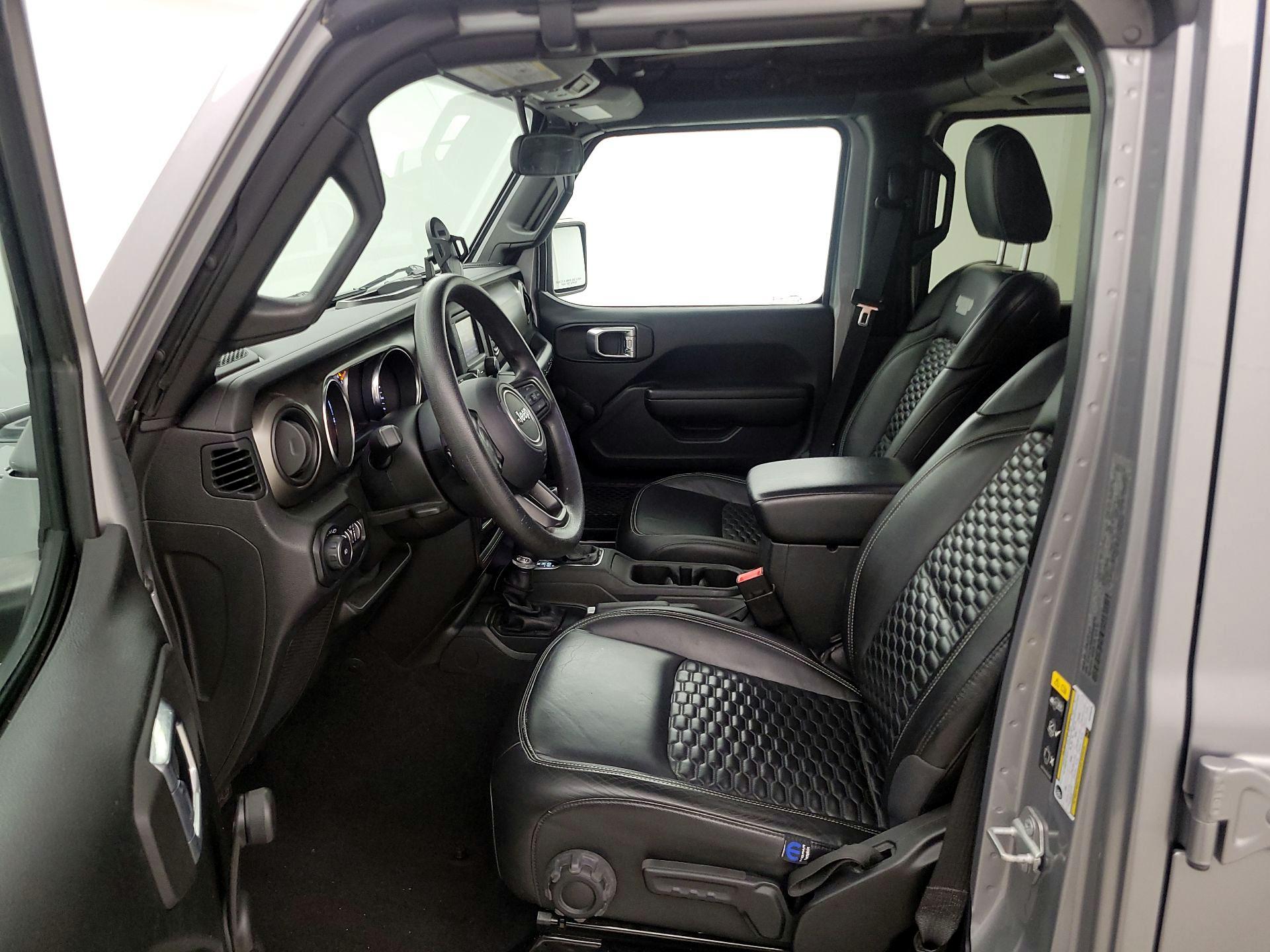 Thumbnail: 2021 Jeep Wrangler - 12