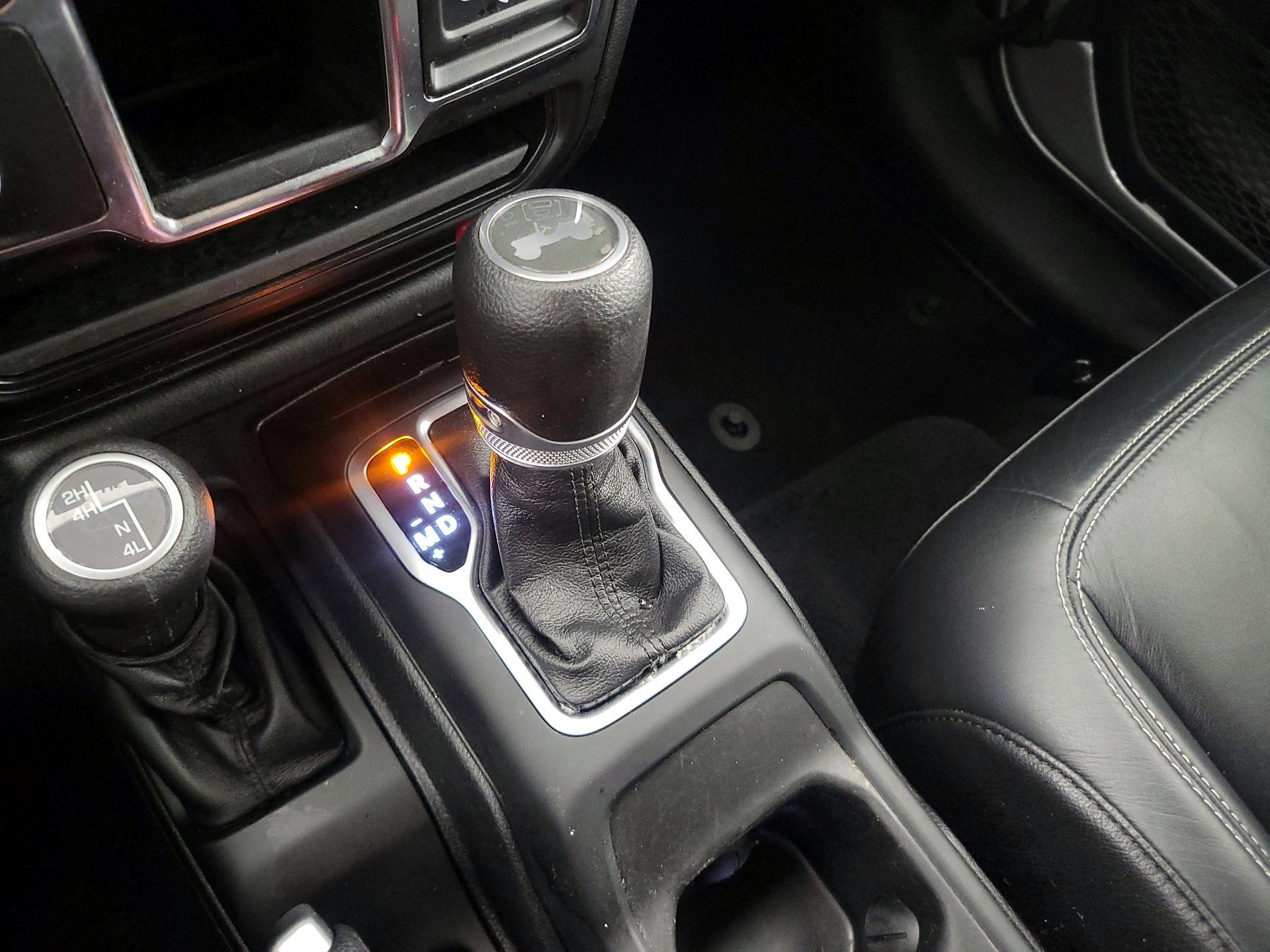 Thumbnail: 2021 Jeep Wrangler - 17