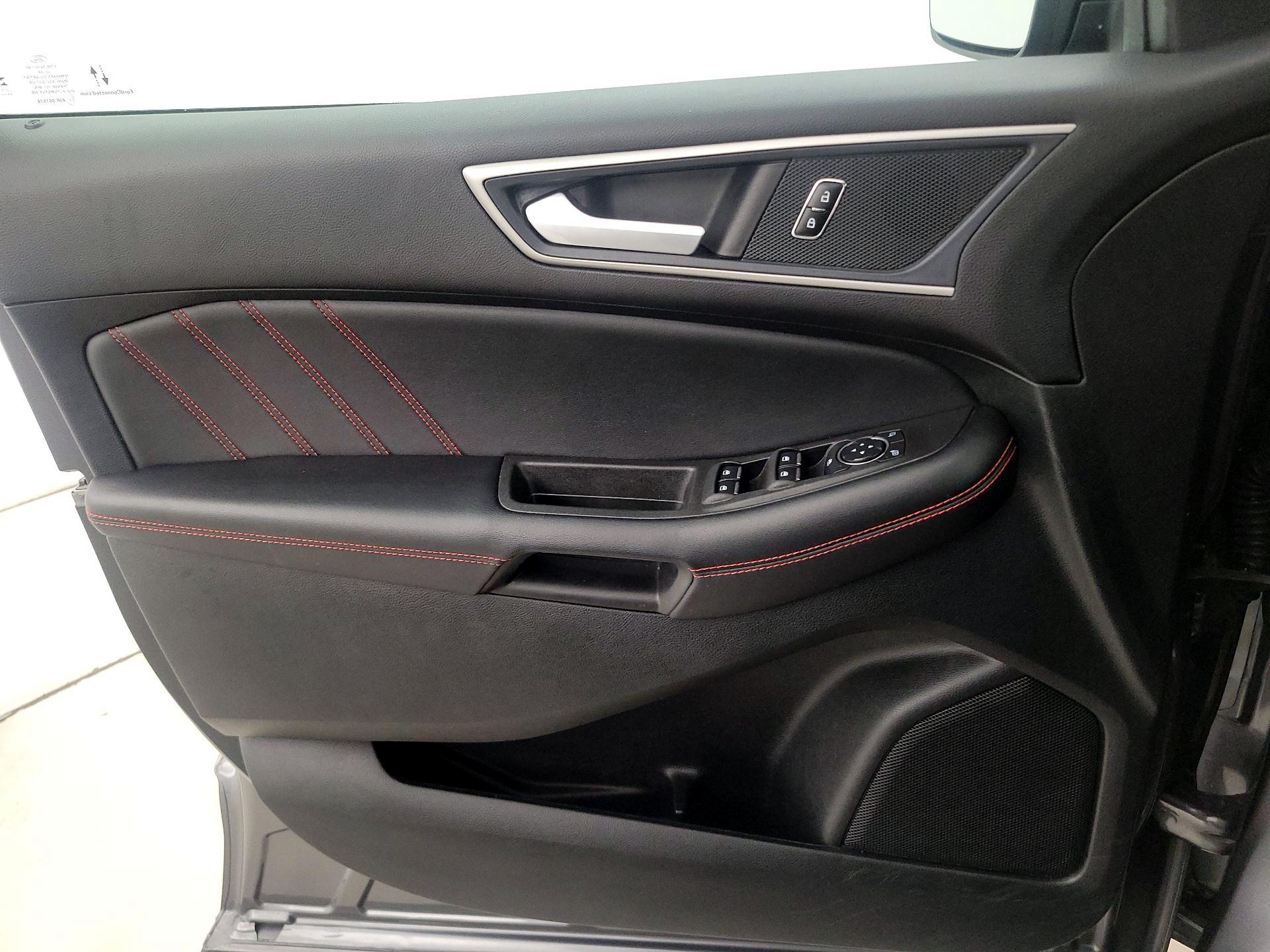 Thumbnail: 2024 Ford Edge - 12