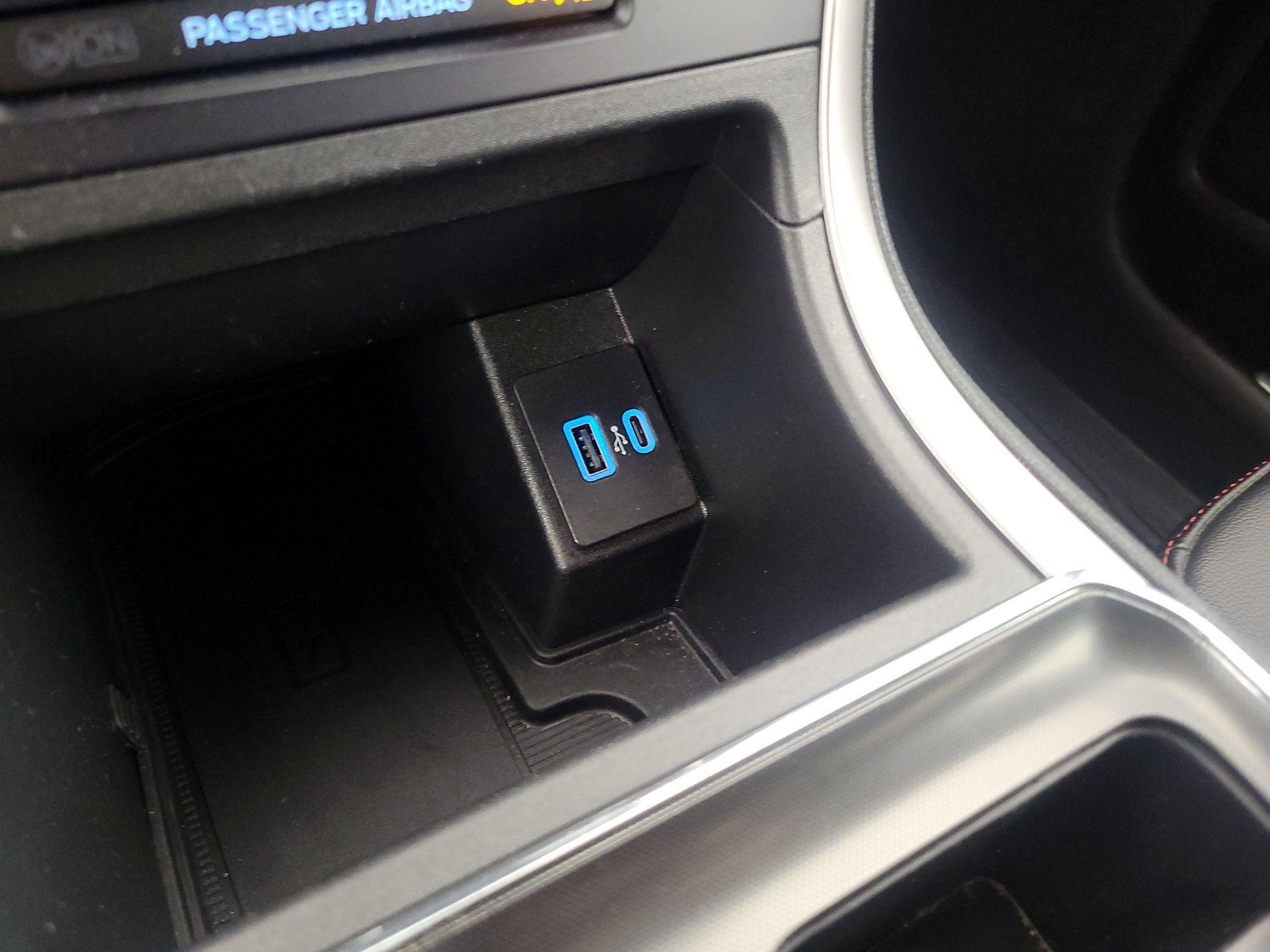 Thumbnail: 2024 Ford Edge - 18