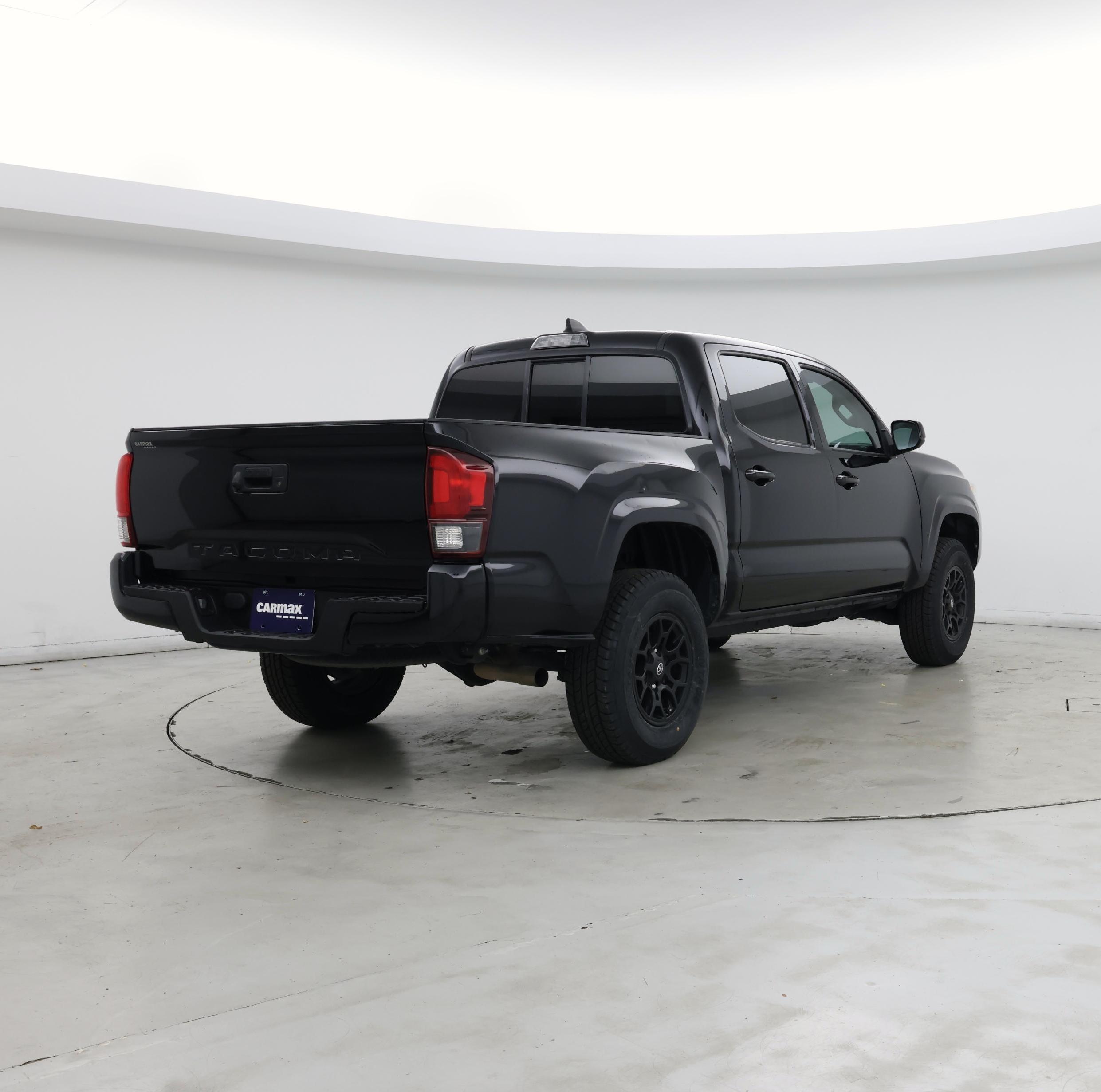 Thumbnail: 2020 Toyota Tacoma - 8