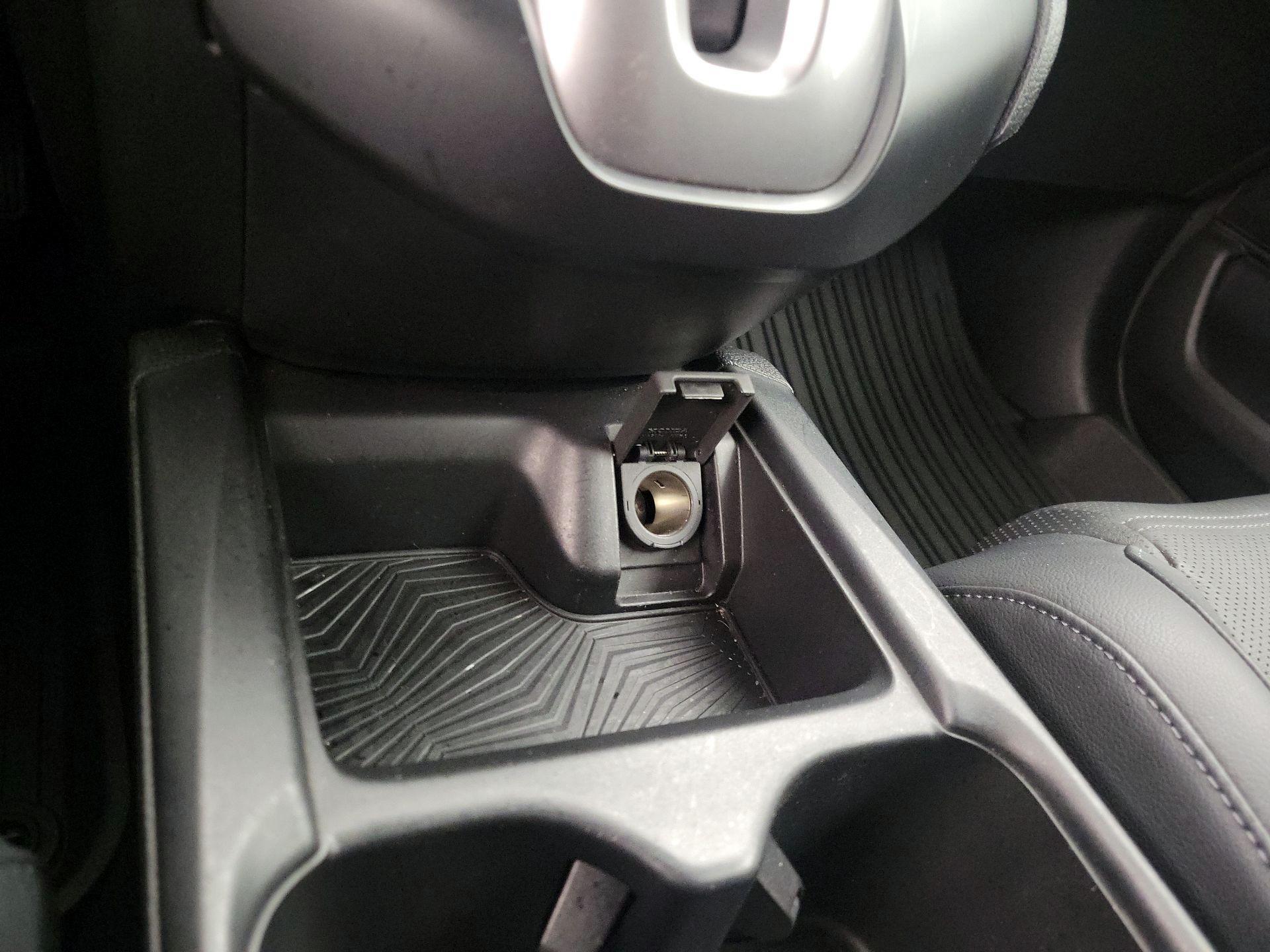 Thumbnail: 2017 Honda CR-V - 18