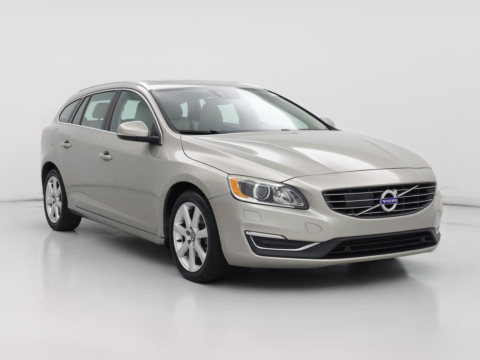 2016 Volvo V60 Platinum