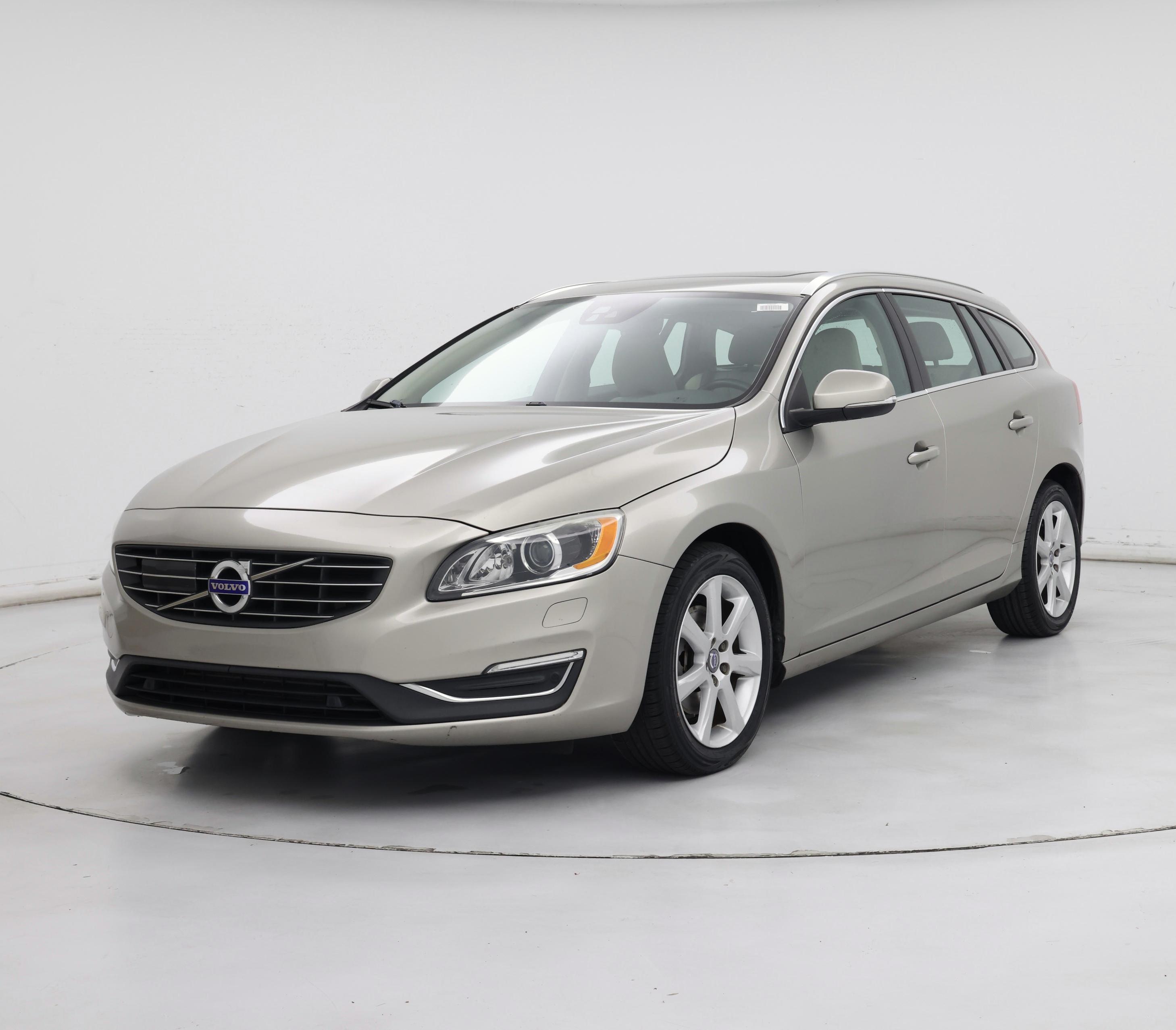 Thumbnail: 2016 Volvo V60 - 4