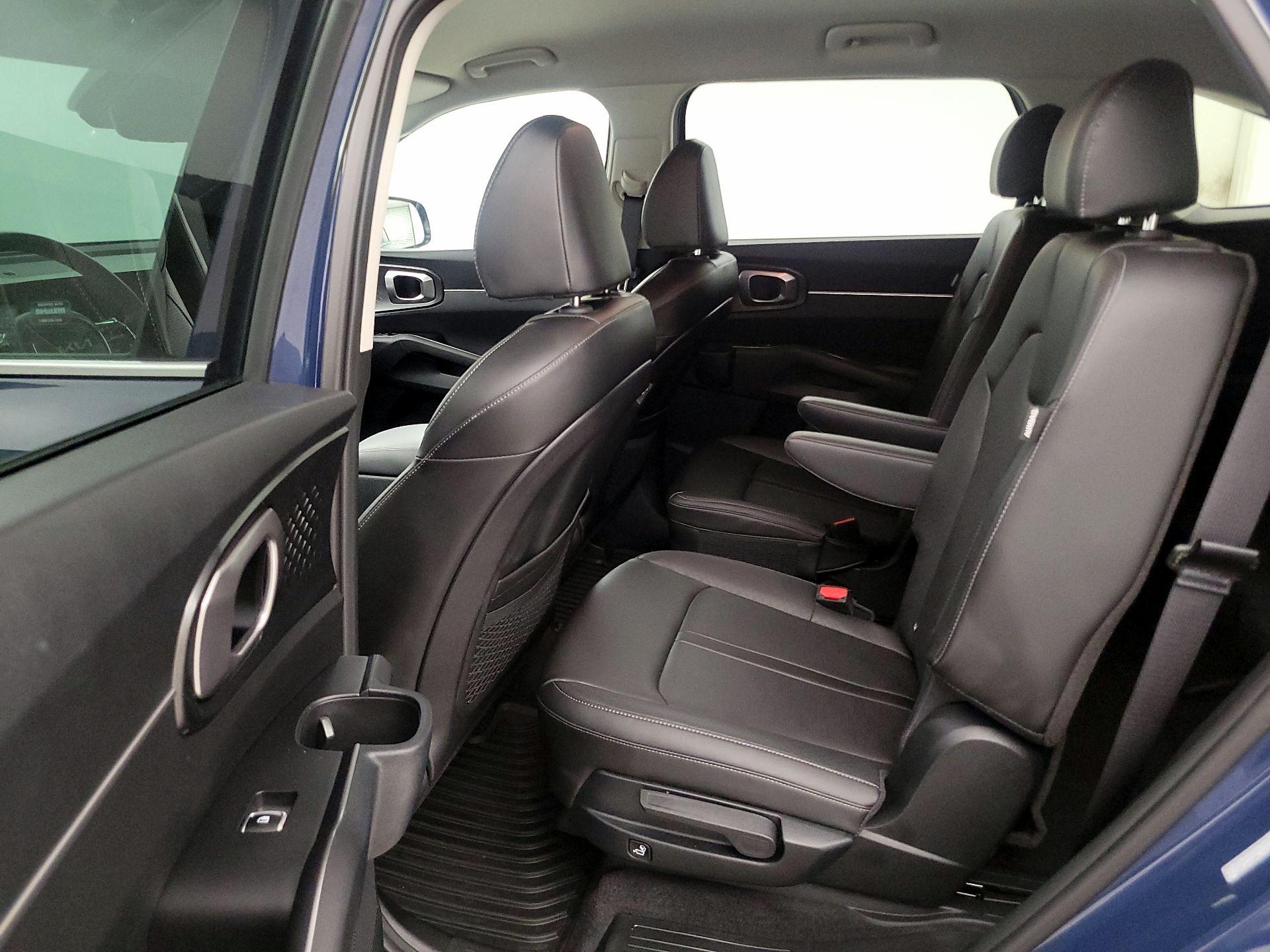 Thumbnail: 2025 Kia Sorento - 20