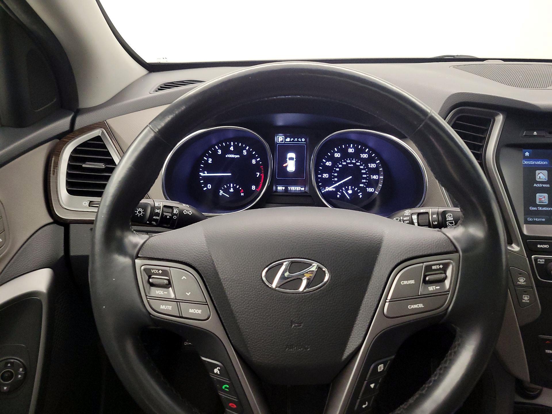 Thumbnail: 2017 Hyundai Santa Fe - 10