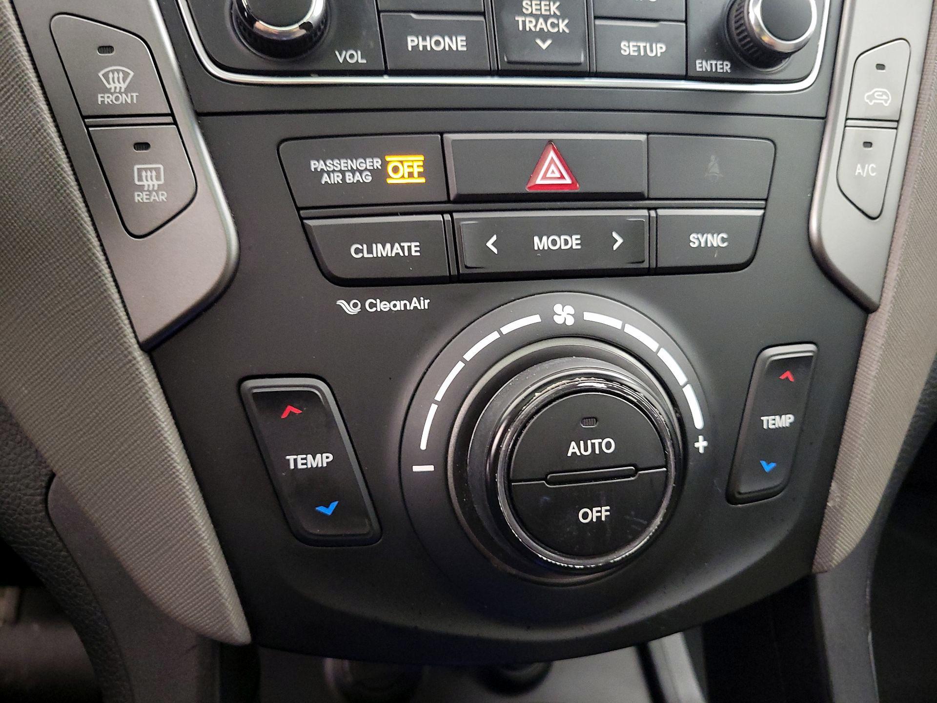 Thumbnail: 2017 Hyundai Santa Fe - 16