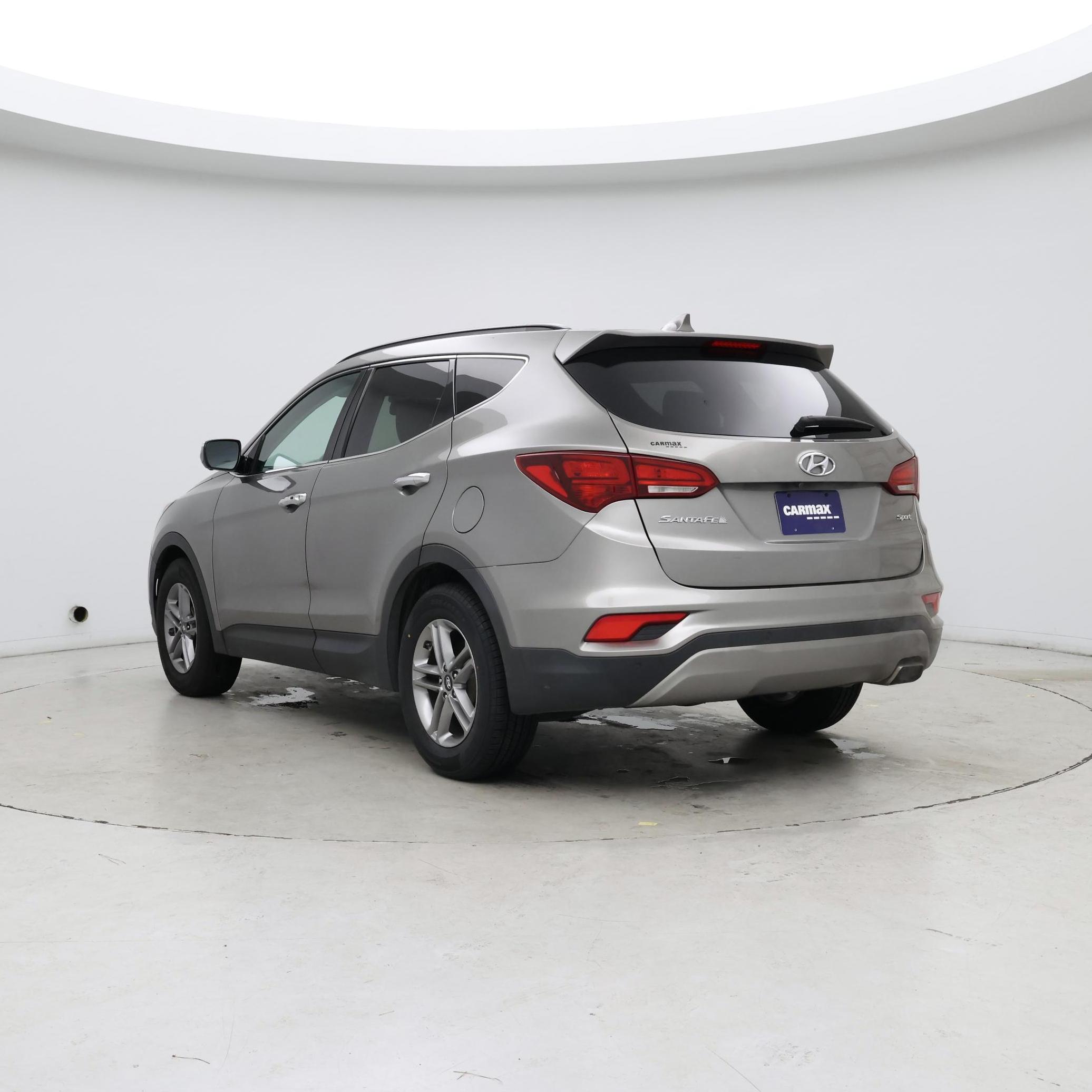 Thumbnail: 2017 Hyundai Santa Fe - 2