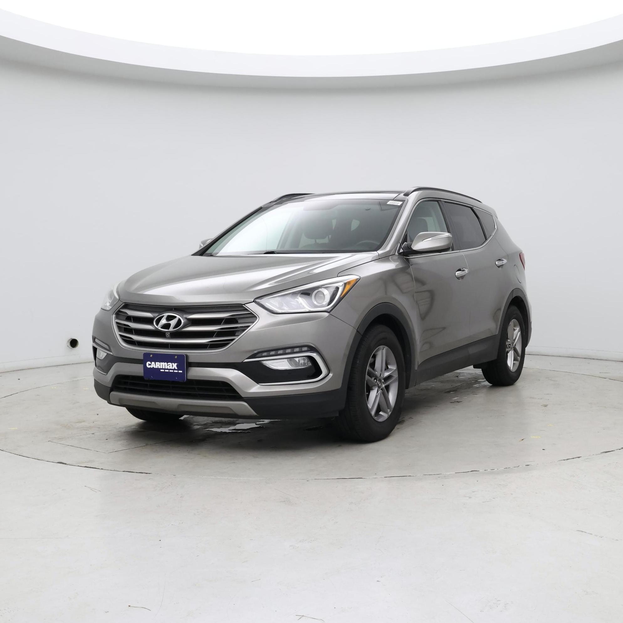 Thumbnail: 2017 Hyundai Santa Fe - 4