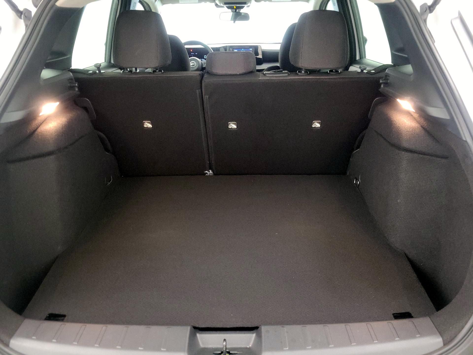 Thumbnail: 2025 Nissan Kicks - 20