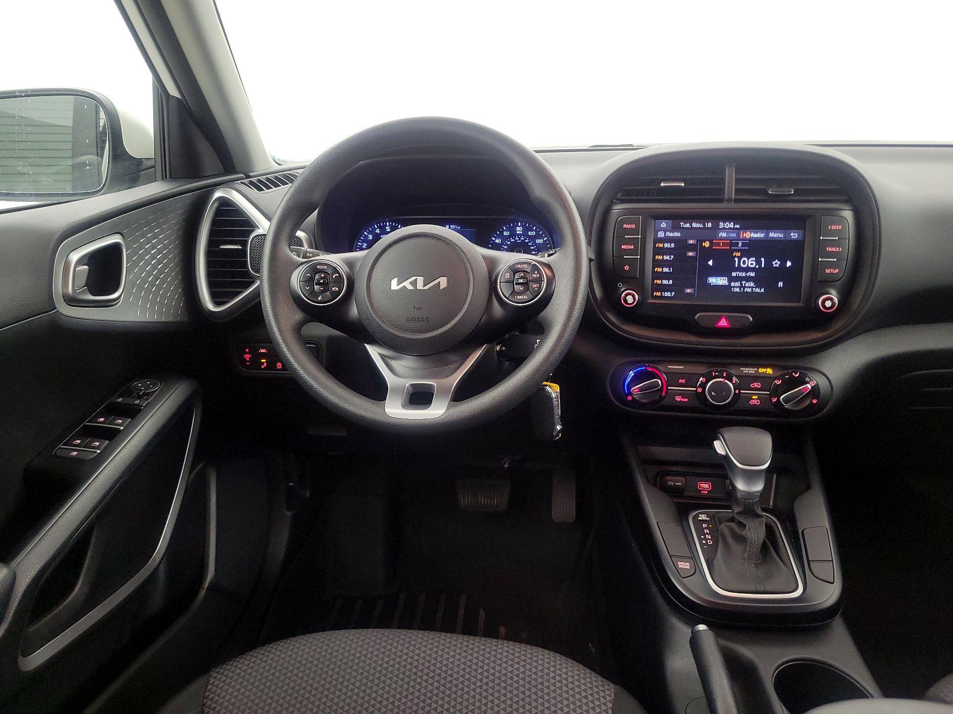 Thumbnail: 2022 Kia Soul - 10