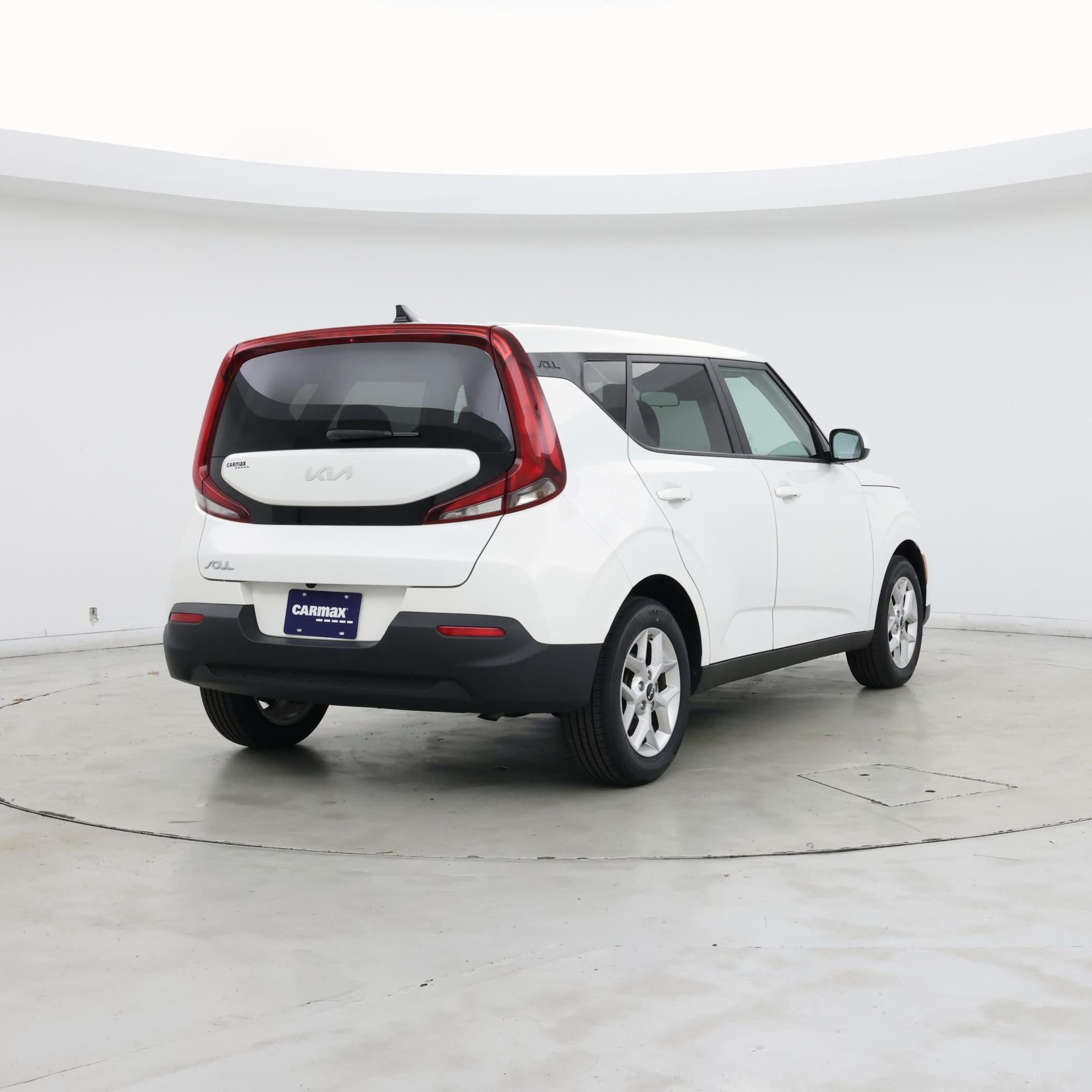 Thumbnail: 2022 Kia Soul - 8