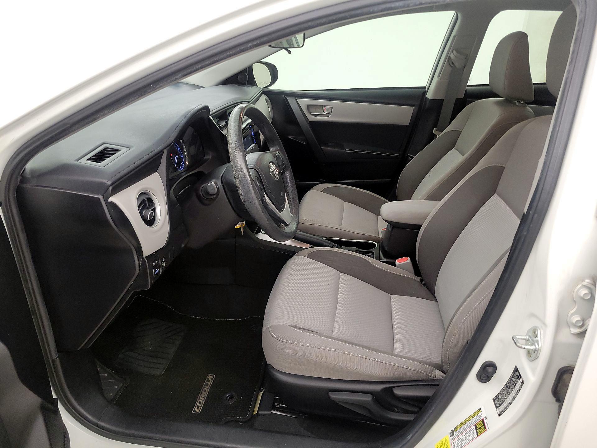 Thumbnail: 2018 Toyota Corolla - 11