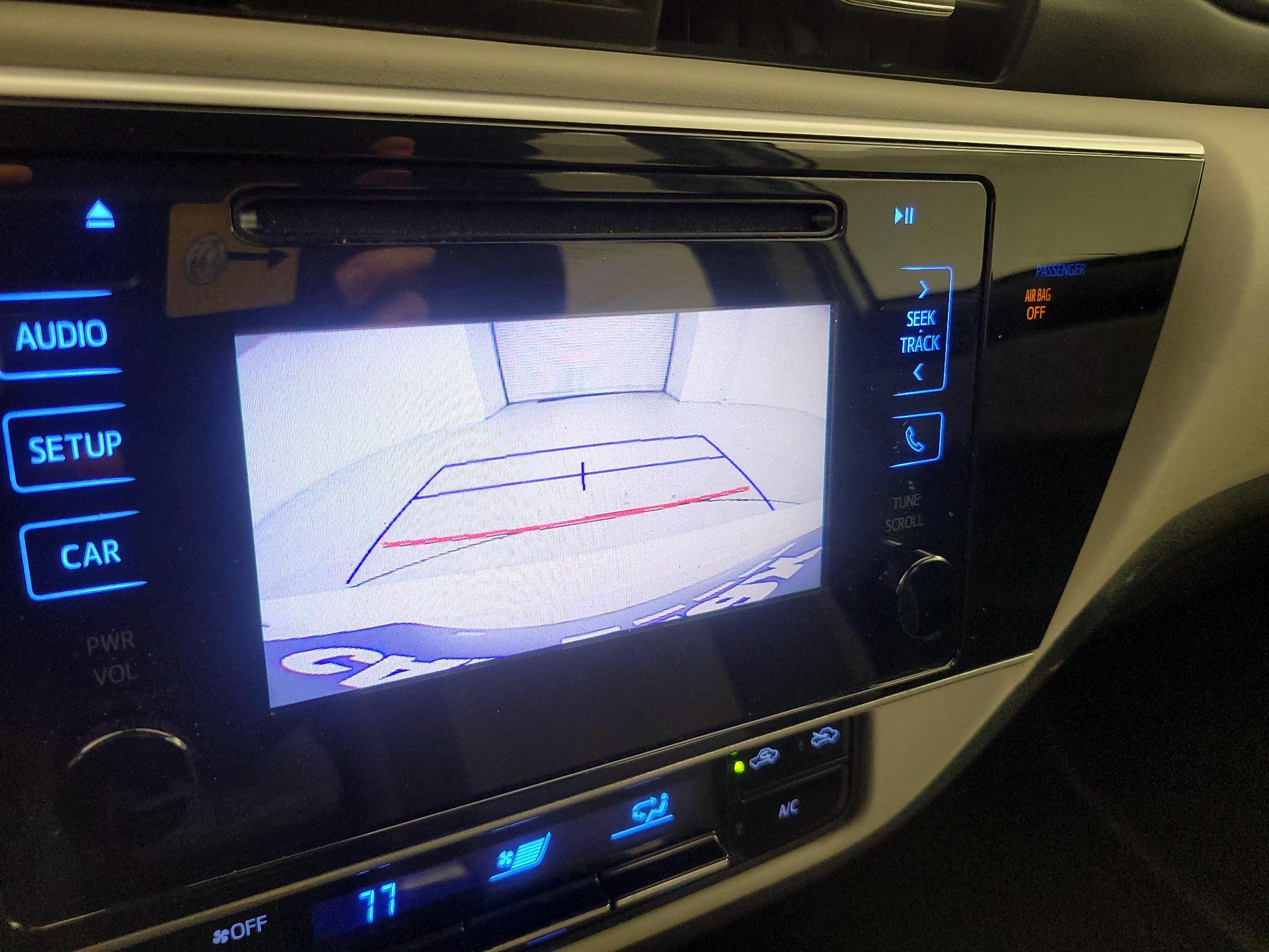 Thumbnail: 2018 Toyota Corolla - 14