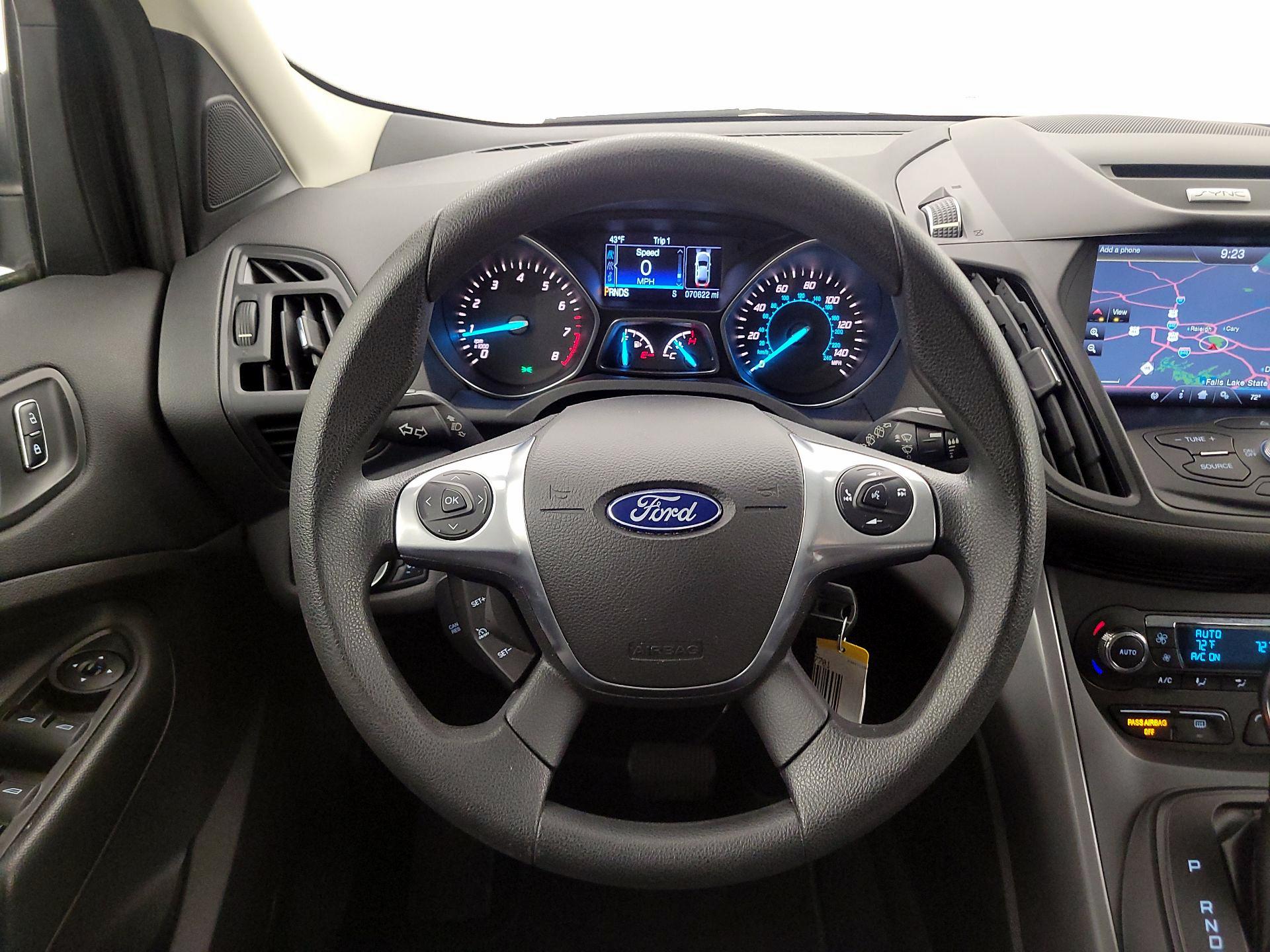 Thumbnail: 2015 Ford Escape - 10
